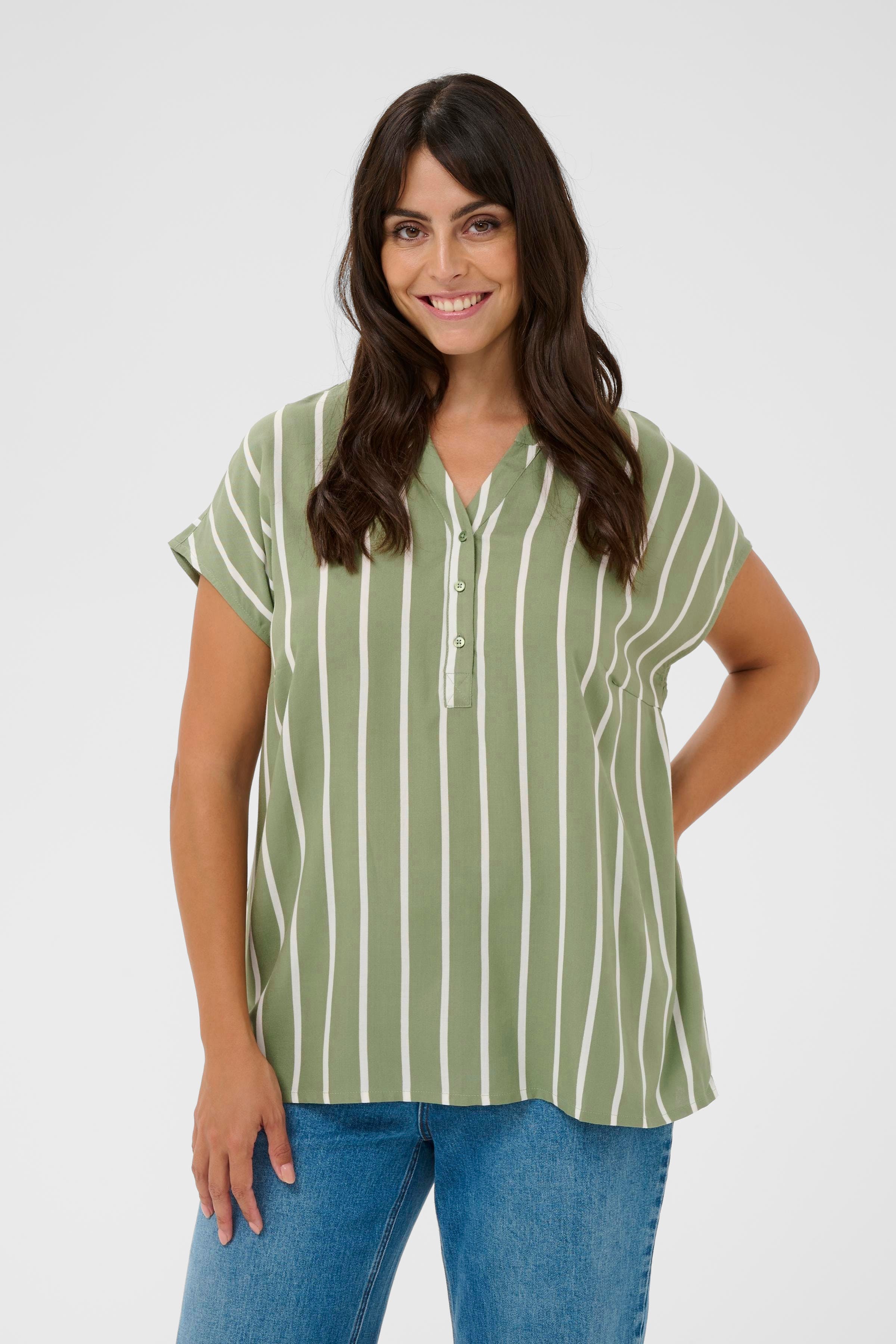 KCsida Blouse LOOKBOOK FRONT 10581573-109426