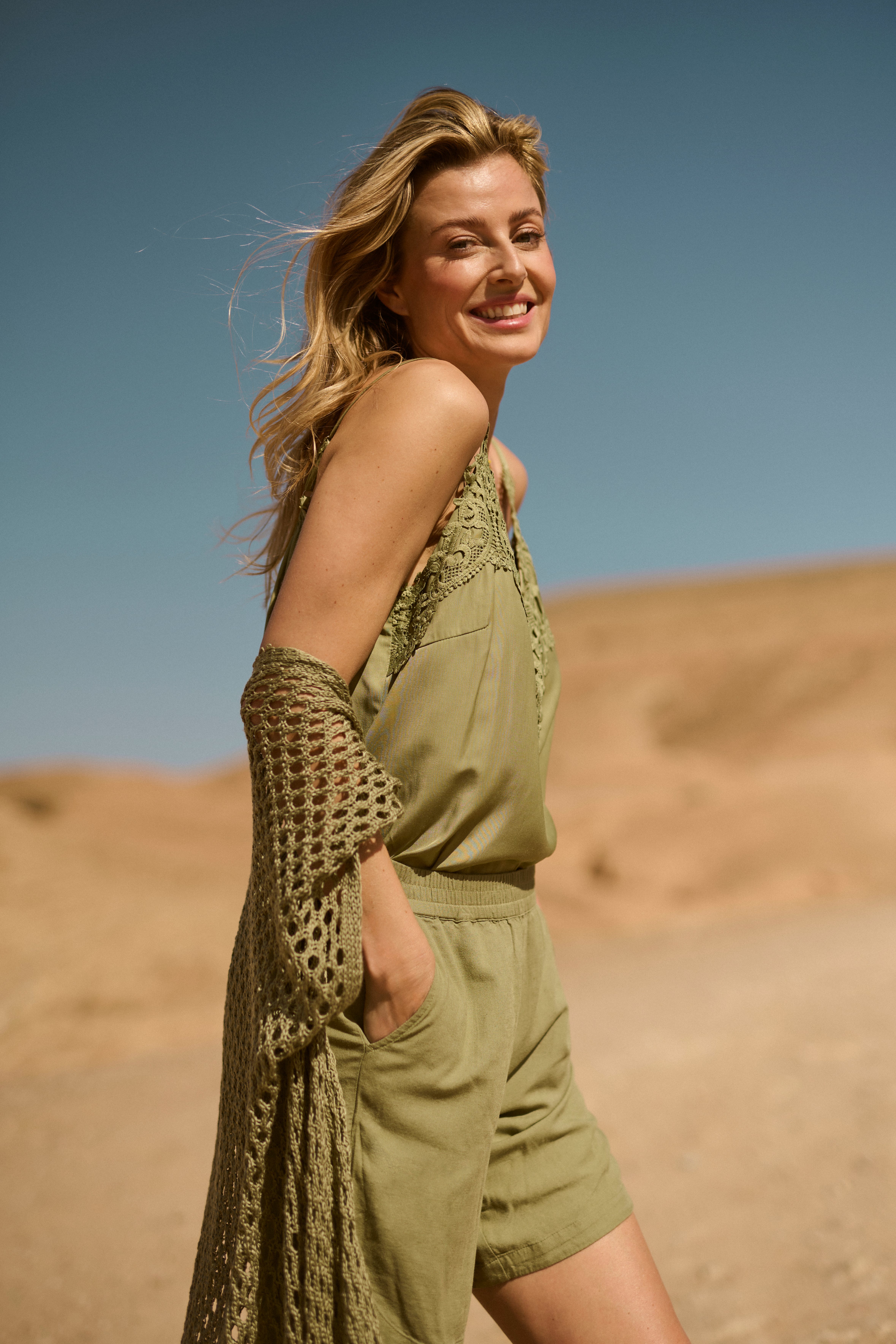 CRVenta Leinen Shorts LOCATION NONE 10612576-170115