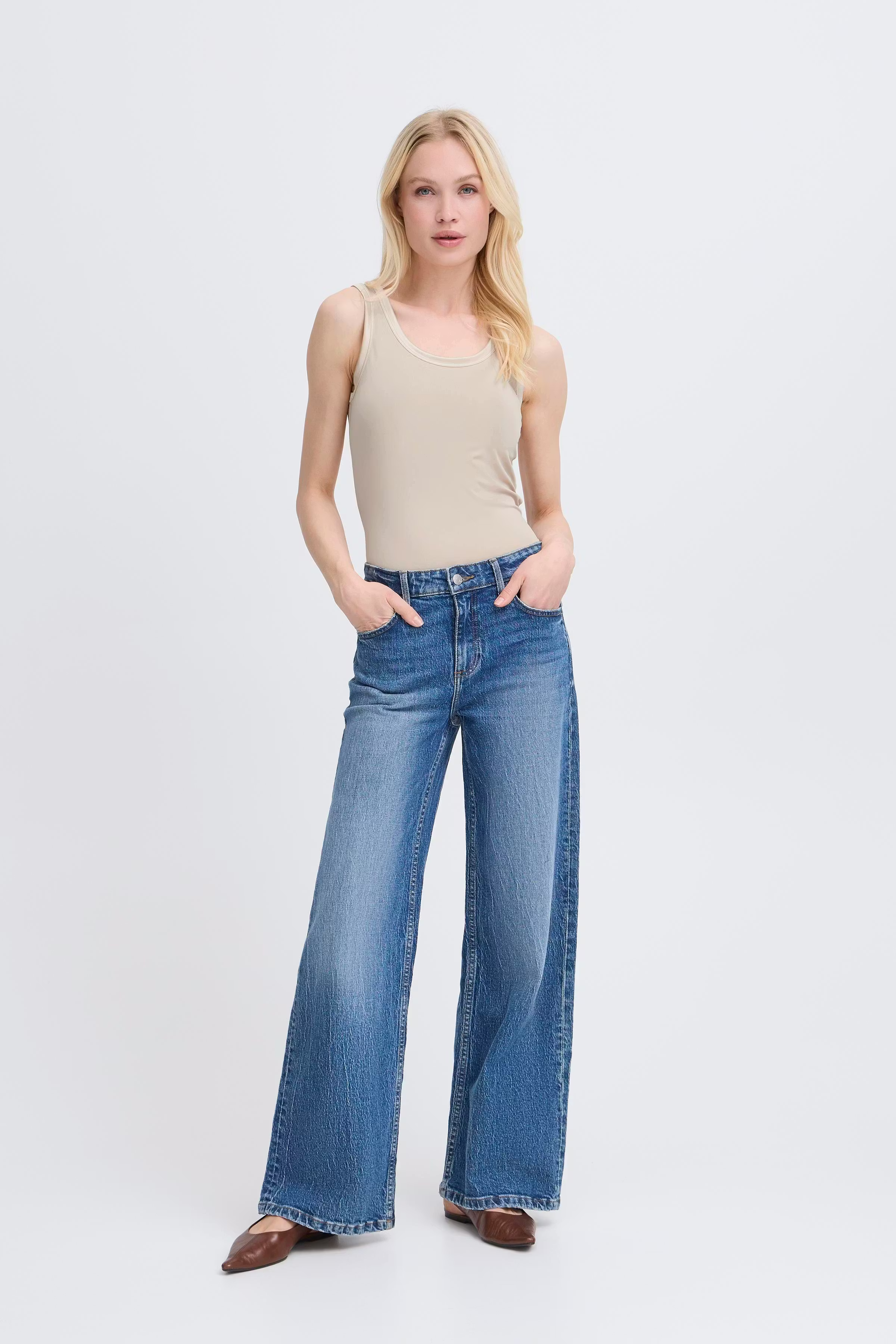 BYLANE Top LOOKBOOK FRONT 802894-80122