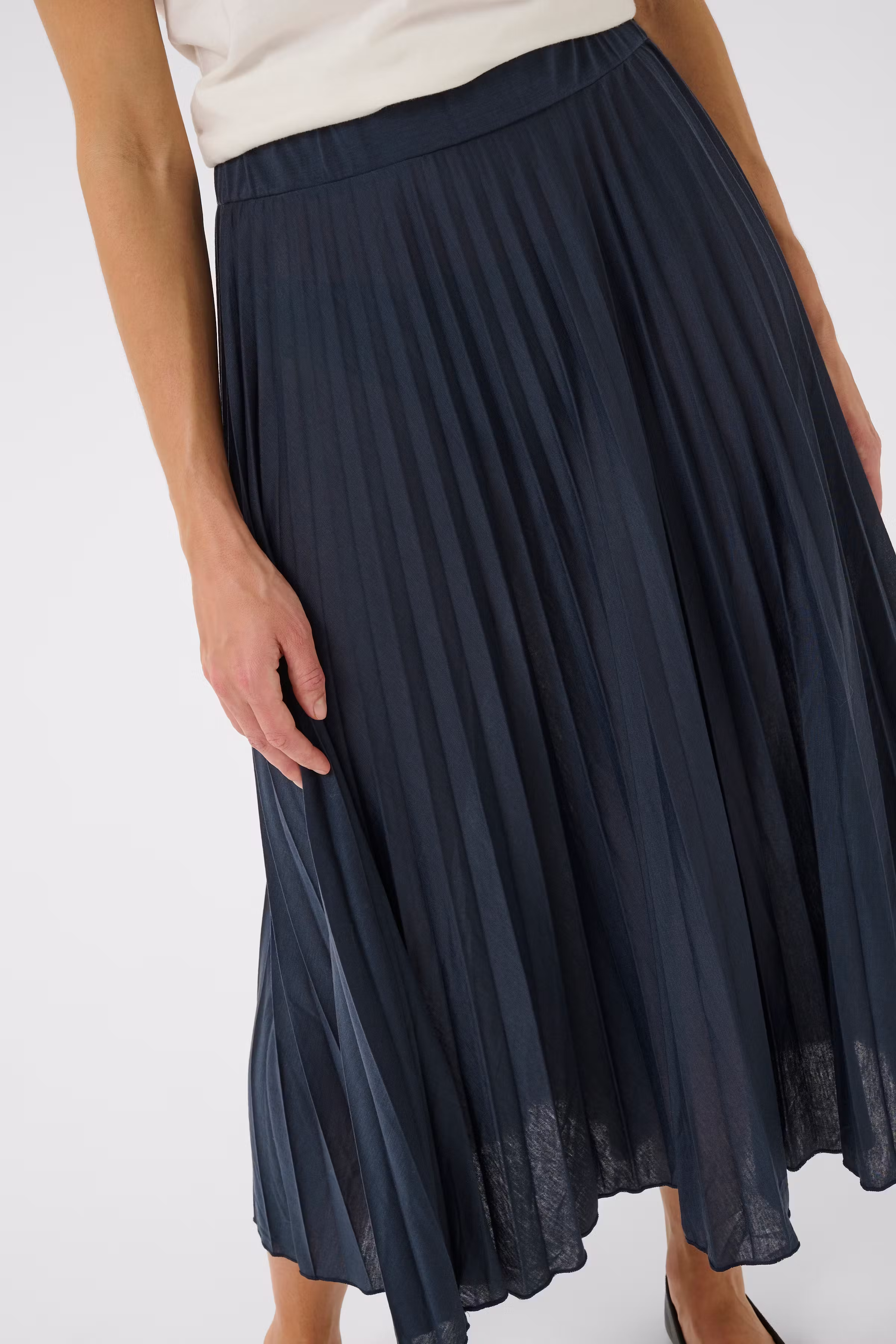 CRFolo Skirt LOOKBOOK DETAIL 10613416-194024