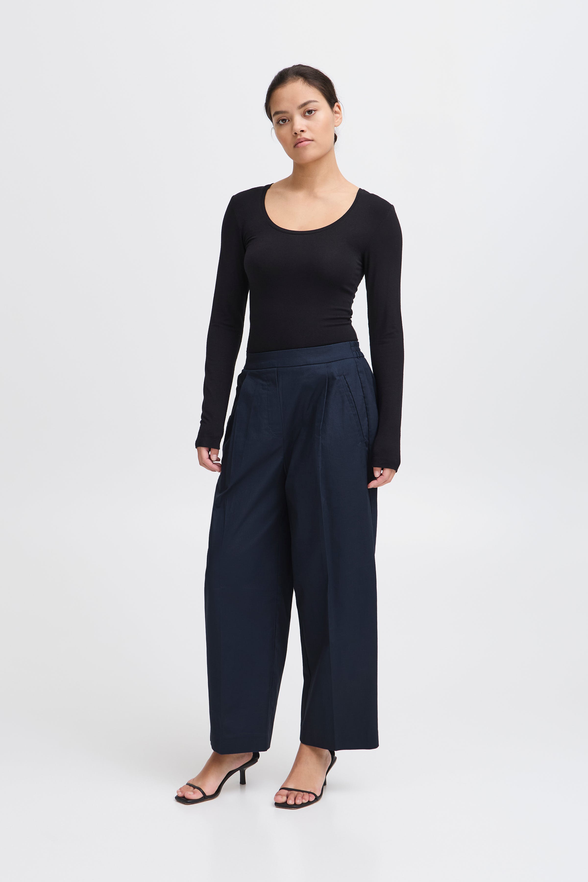 IHUNICA Broek LOOKBOOK FRONT 20120766-194010