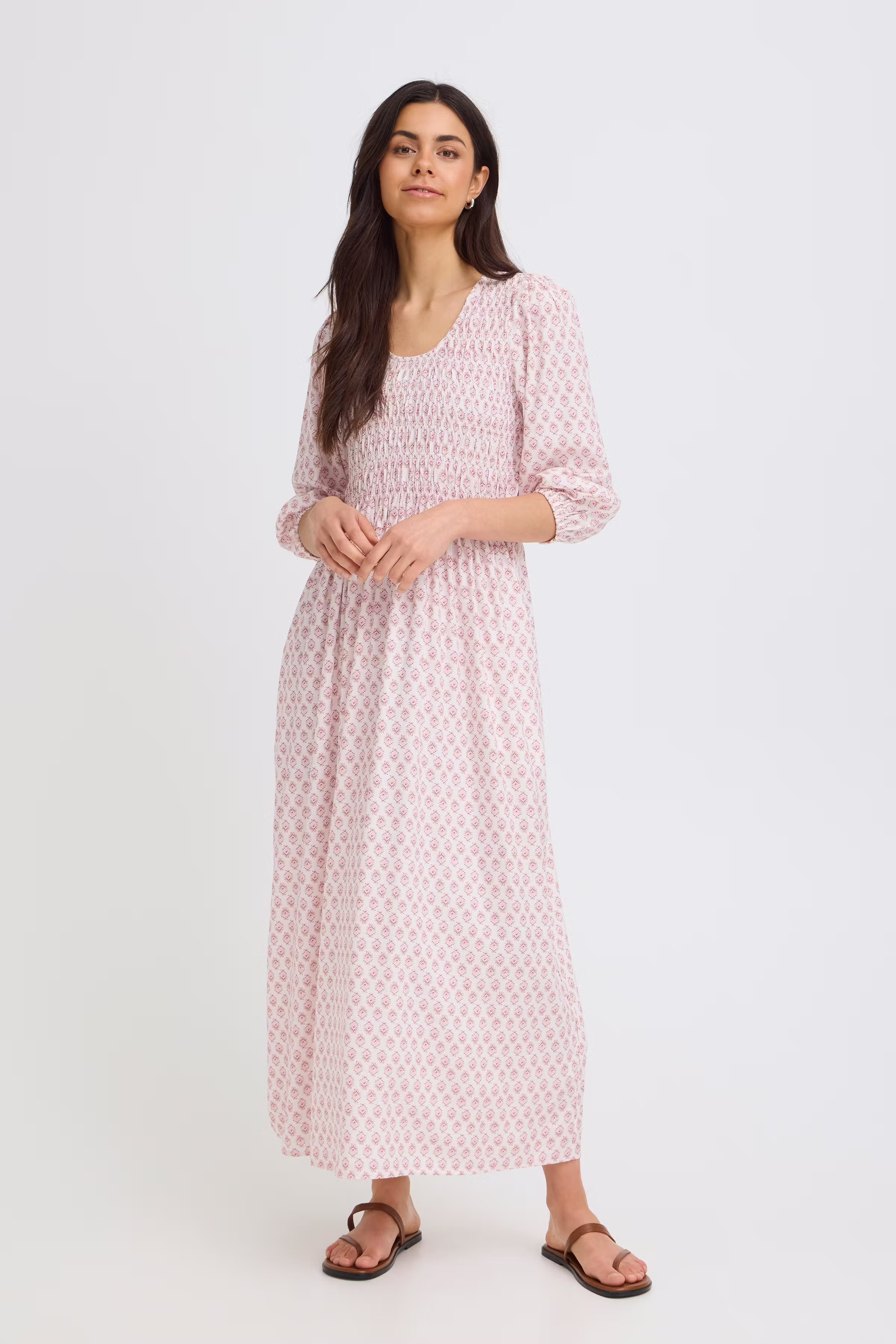 FRLAYA Kjole LOOKBOOK FRONT 20617540-900009529