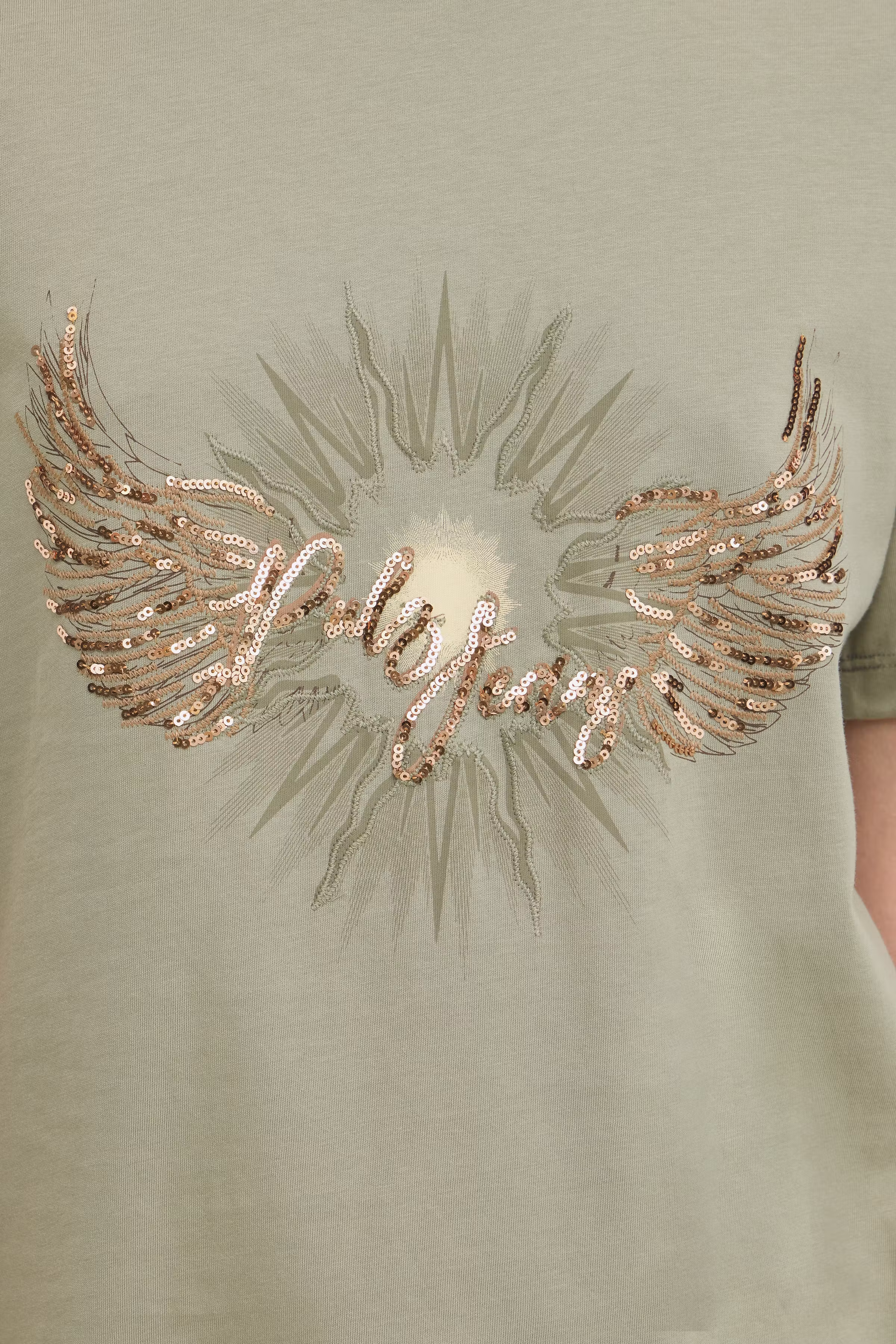 PZBETHANY T-shirt LOOKBOOK DETAIL 50210419-170613