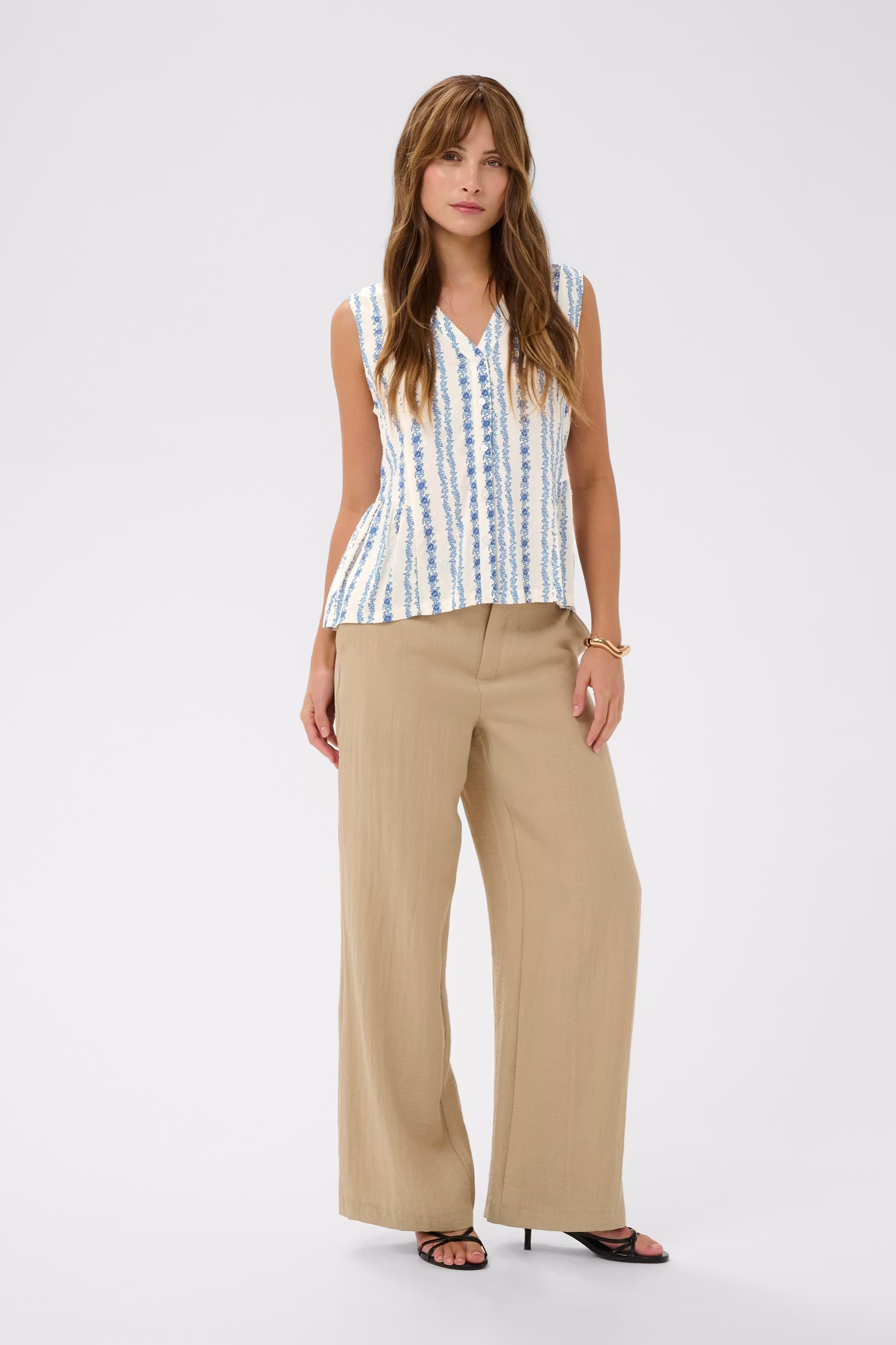 CUhollie Blouse LOOKBOOK FRONT 50113259-109583