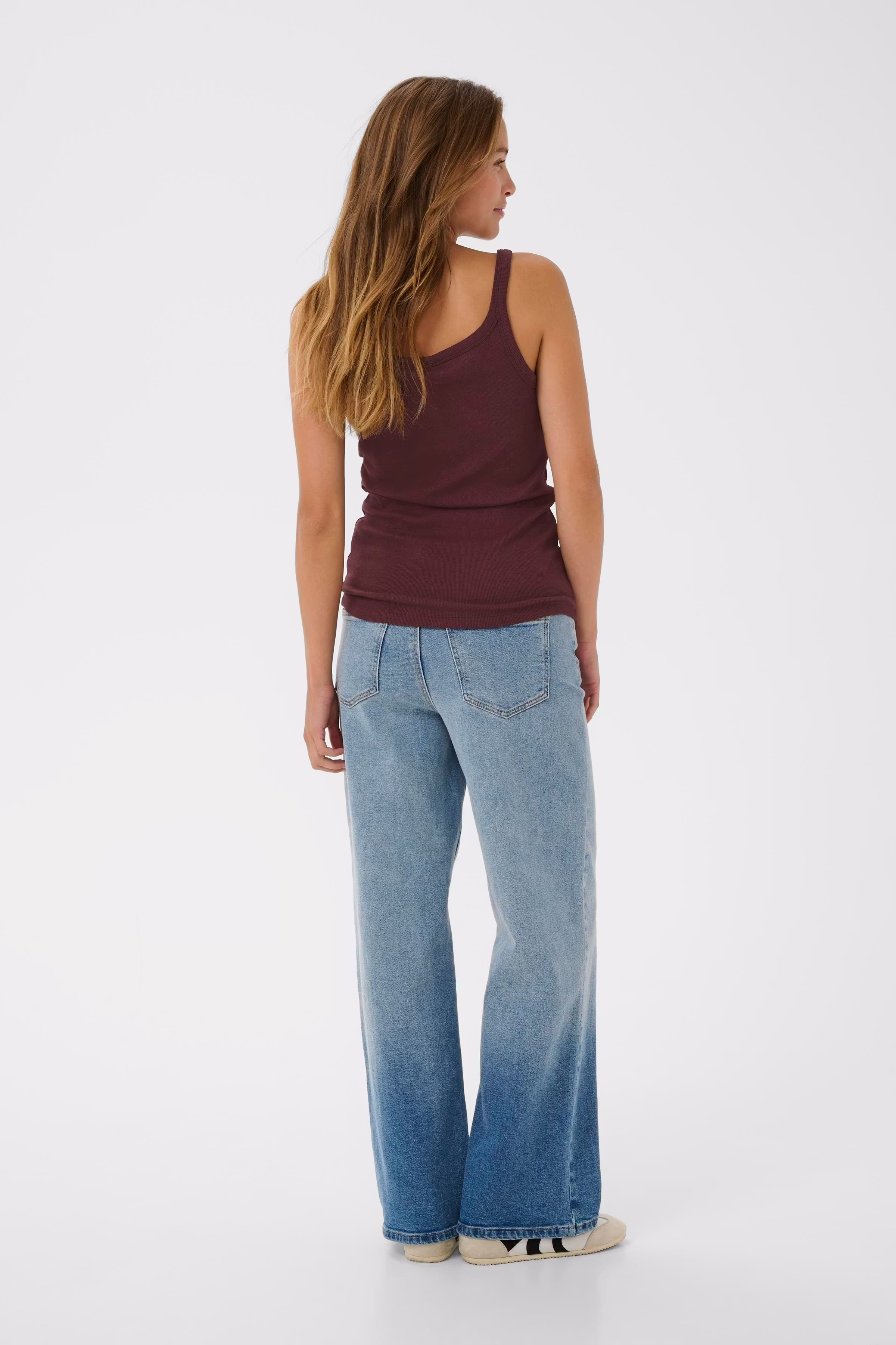 KAcarna Top LOOKBOOK BACK 10507348-191619