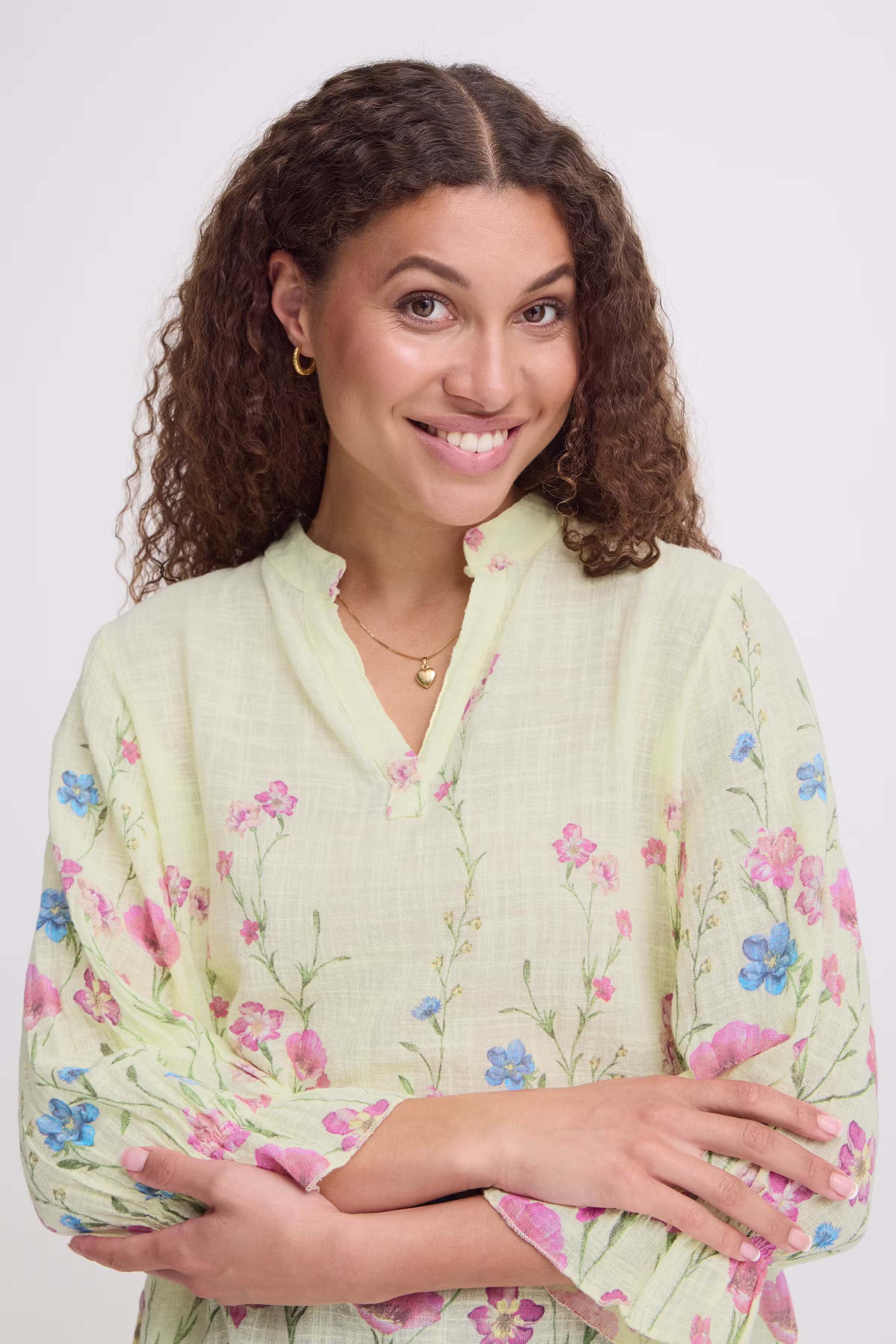 SBXALEXA Bluse LOOKBOOK DETAIL 22101198-110619