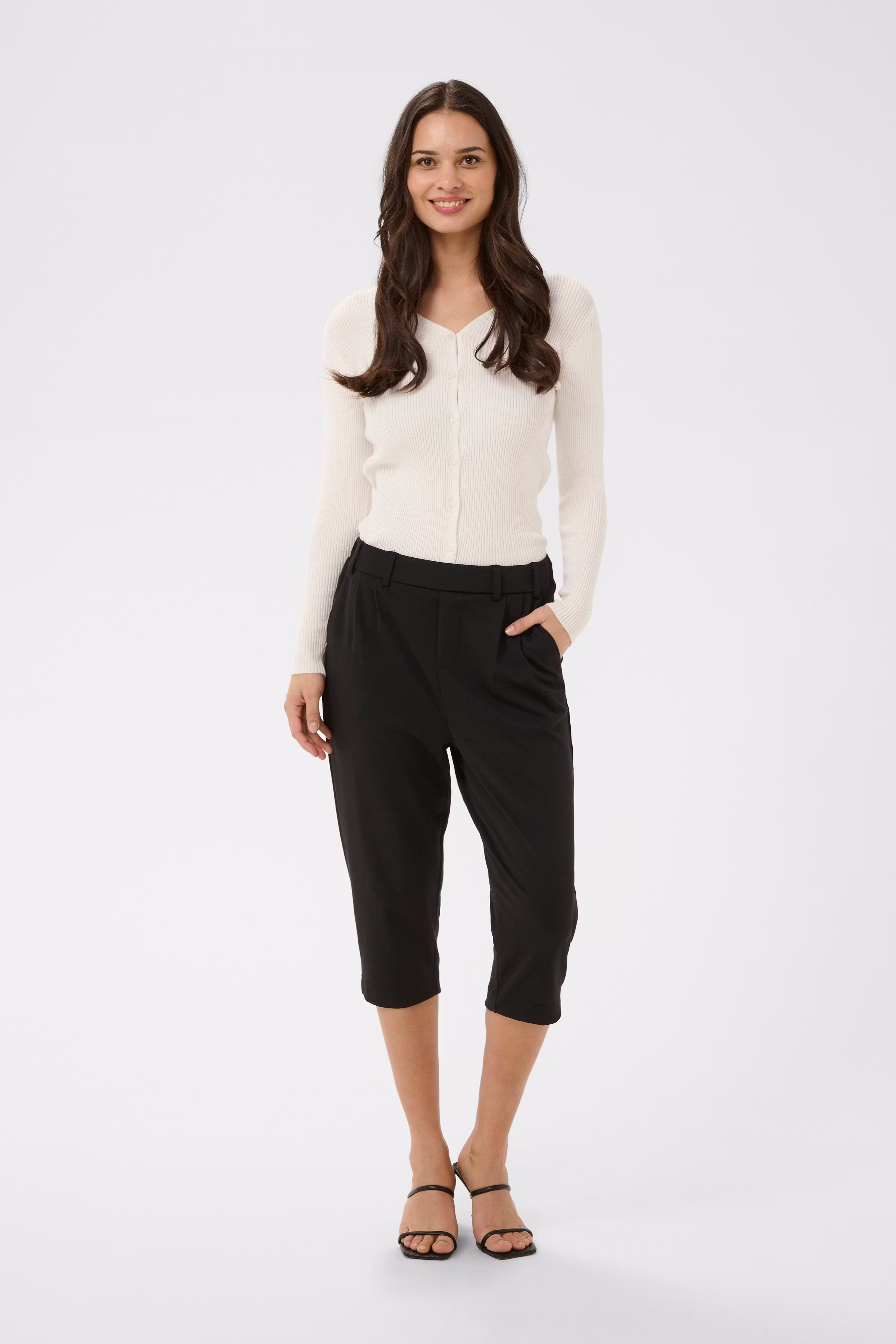 KAjenny Trousers LOOKBOOK FRONT 10508872-100121