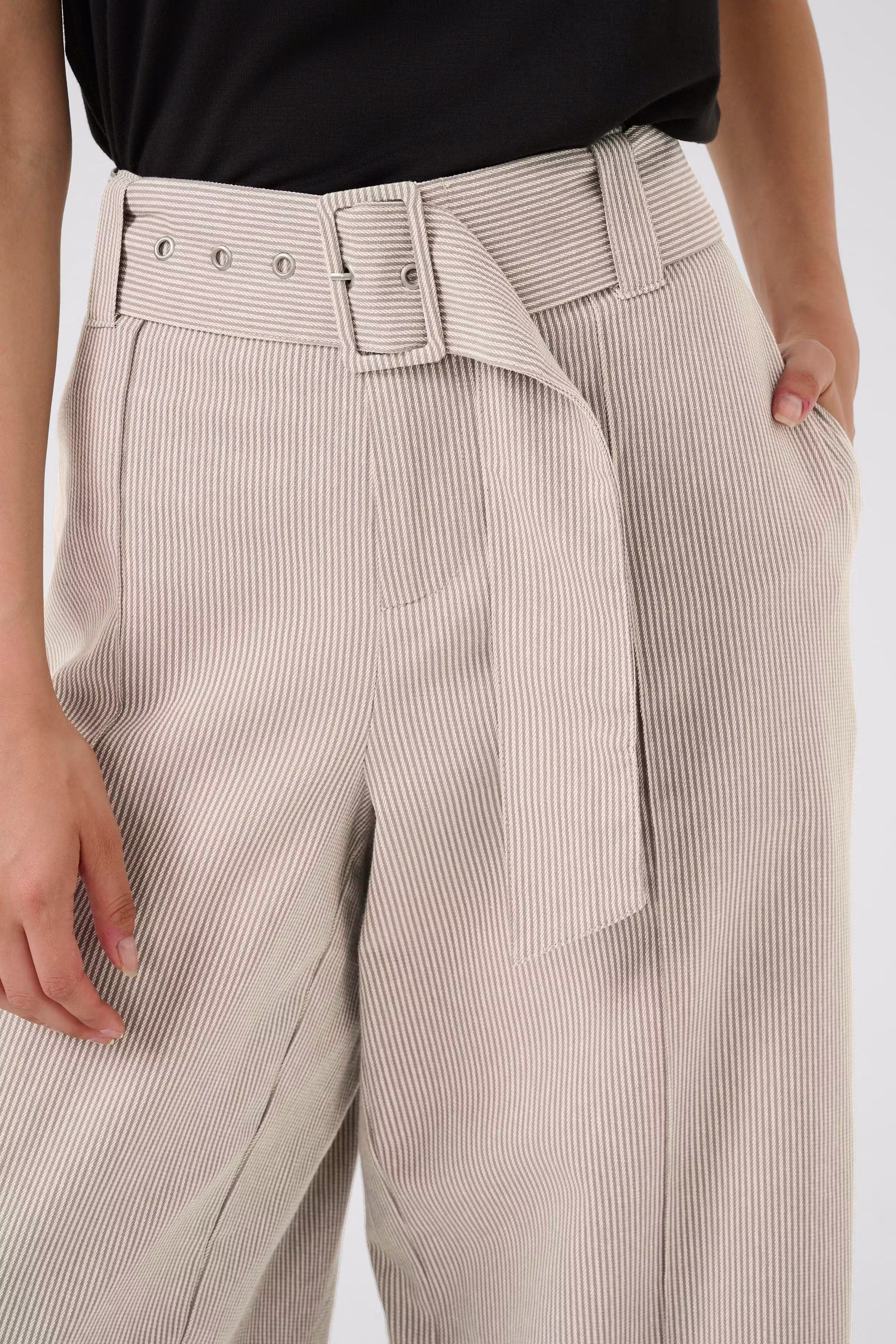 CUlenna Byxor LOOKBOOK DETAIL 50111824-108147