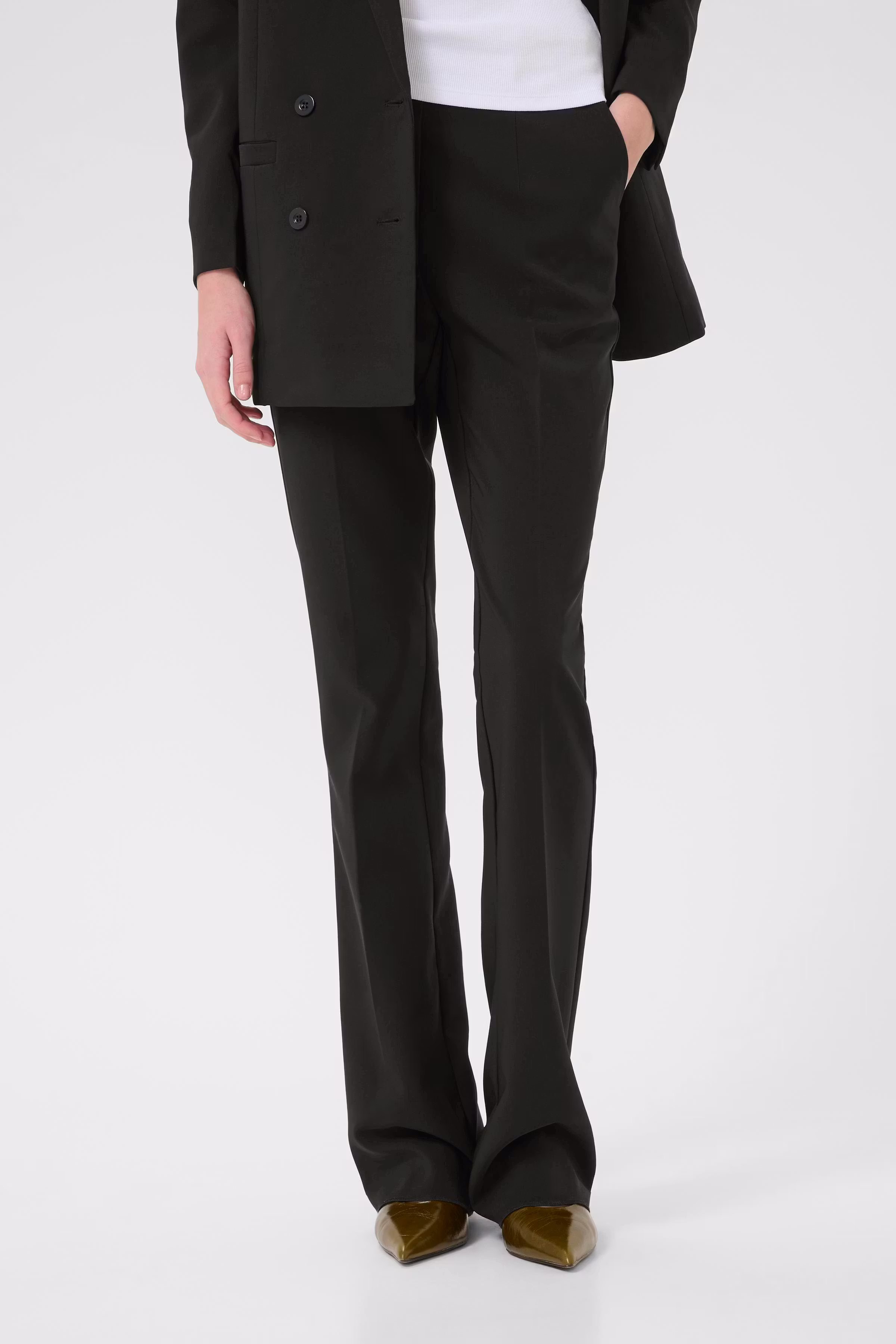 JoelleGZ Trousers LOOKBOOK FRONT 10909327-100017