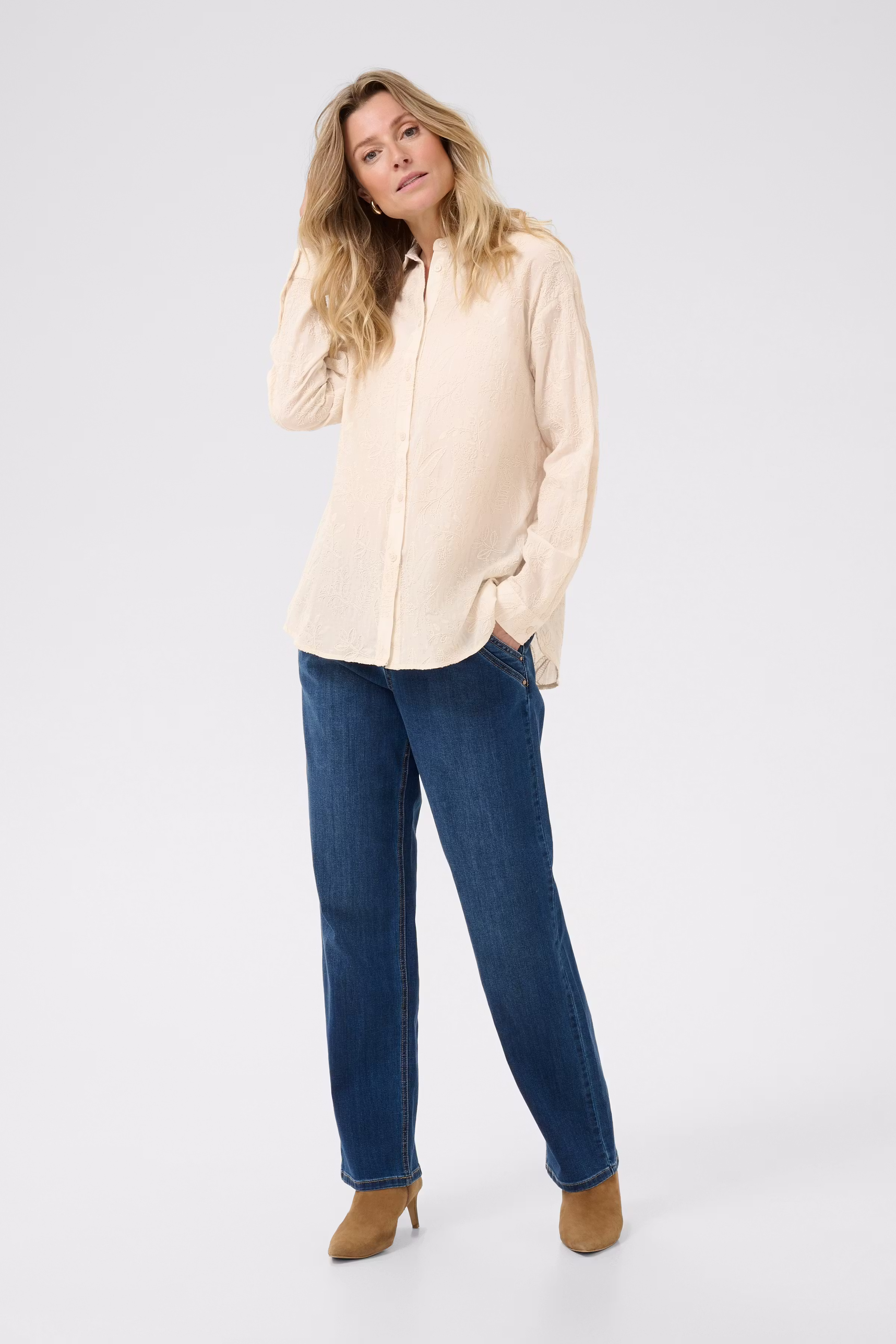 CRLuna Overhemd LOOKBOOK FRONT 10613879-130404