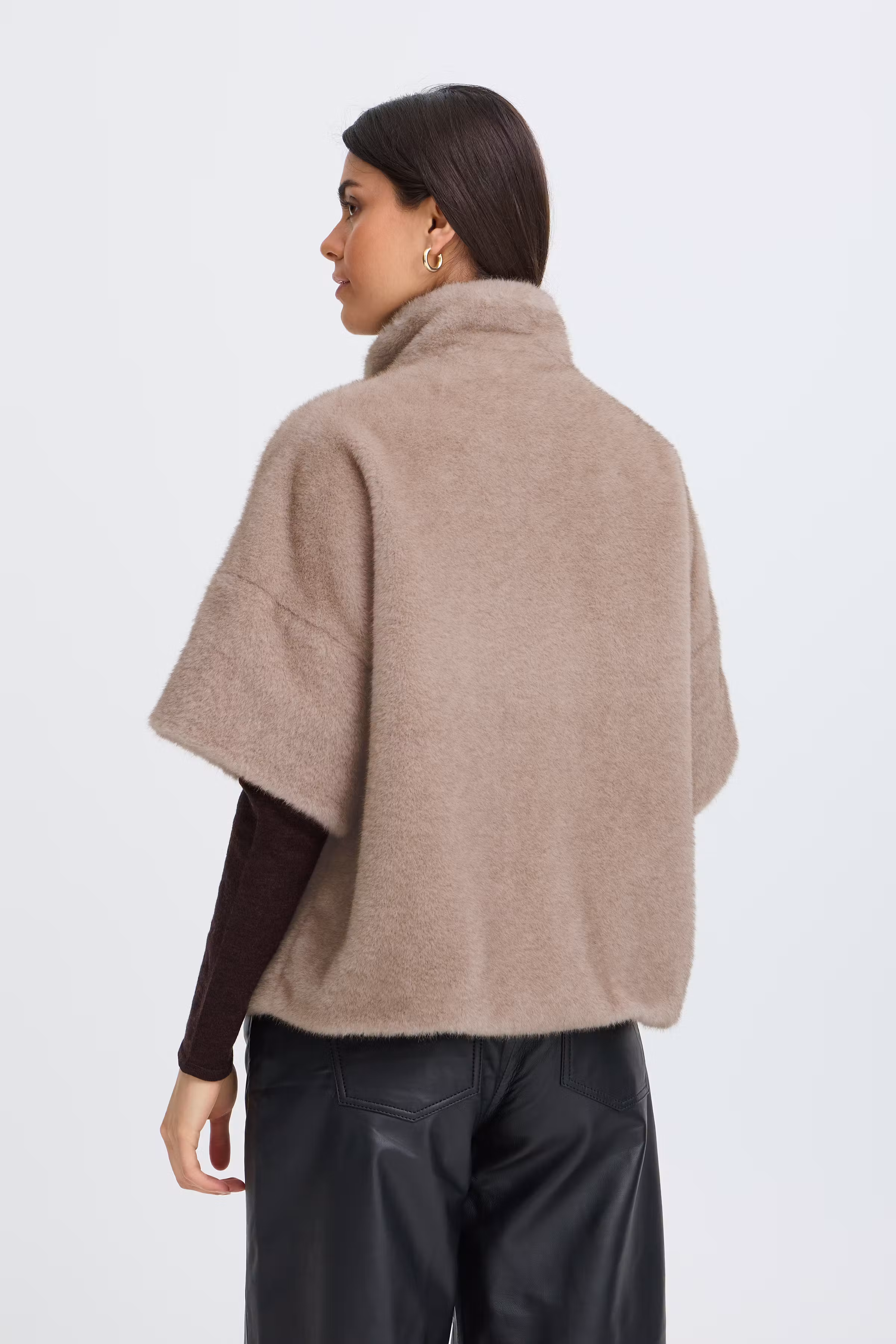 FRDORIS Oberbekleidung LOOKBOOK BACK 20618550-181210