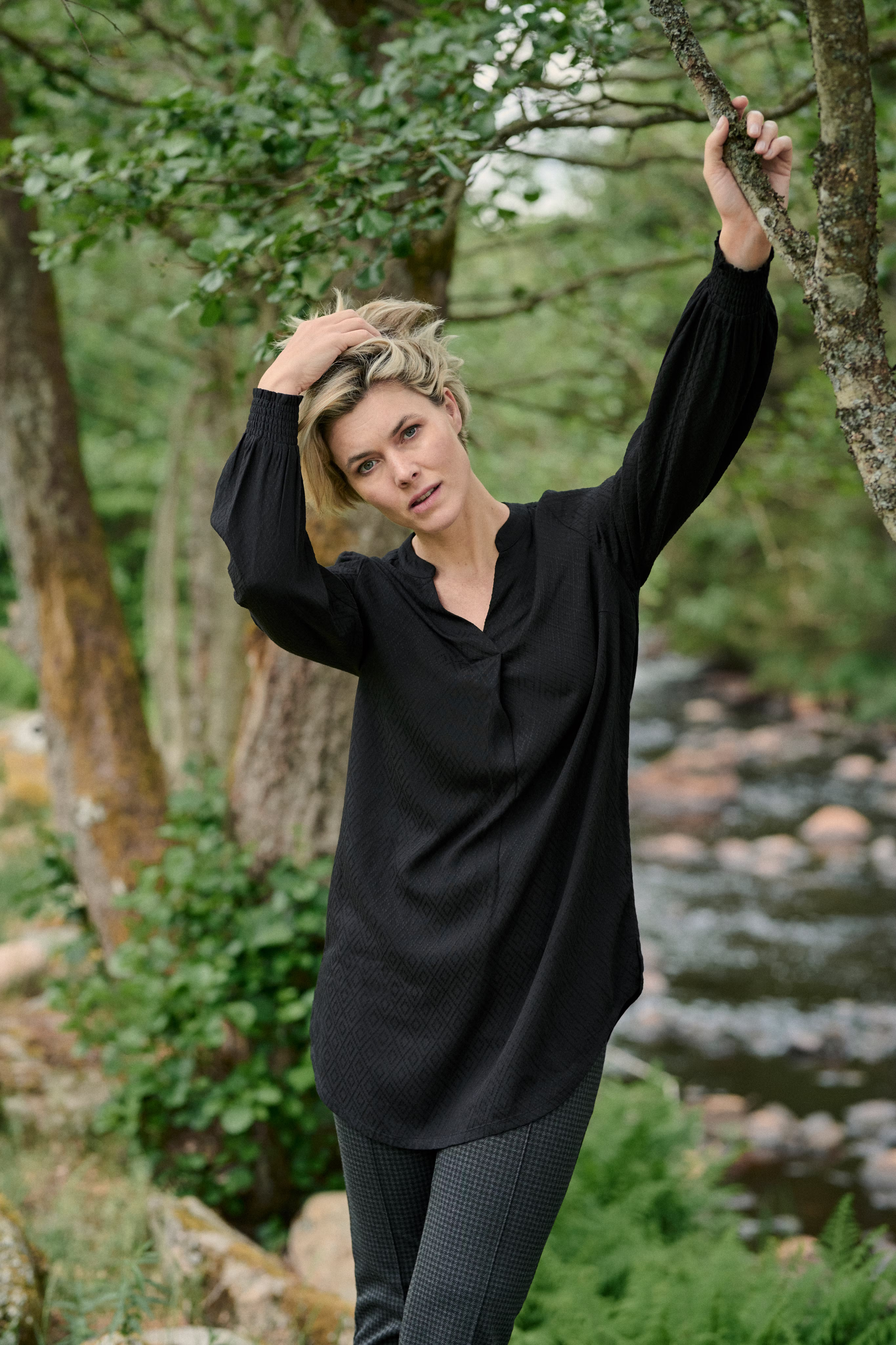 BPcarla Tunic LOCATION NONE 10590805-100121B