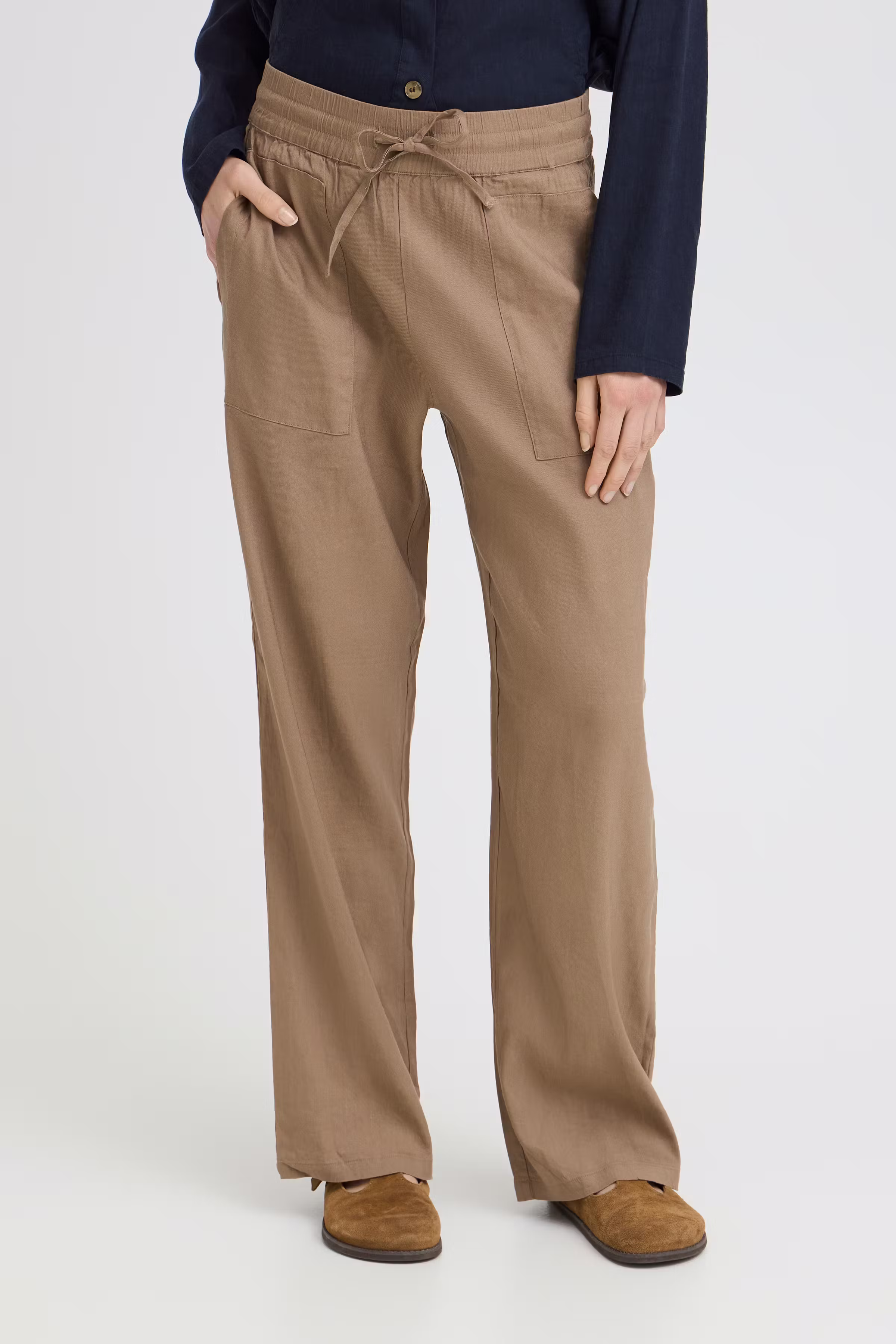 PZLUCA Bukser LOOKBOOK FRONT 50210436-181112