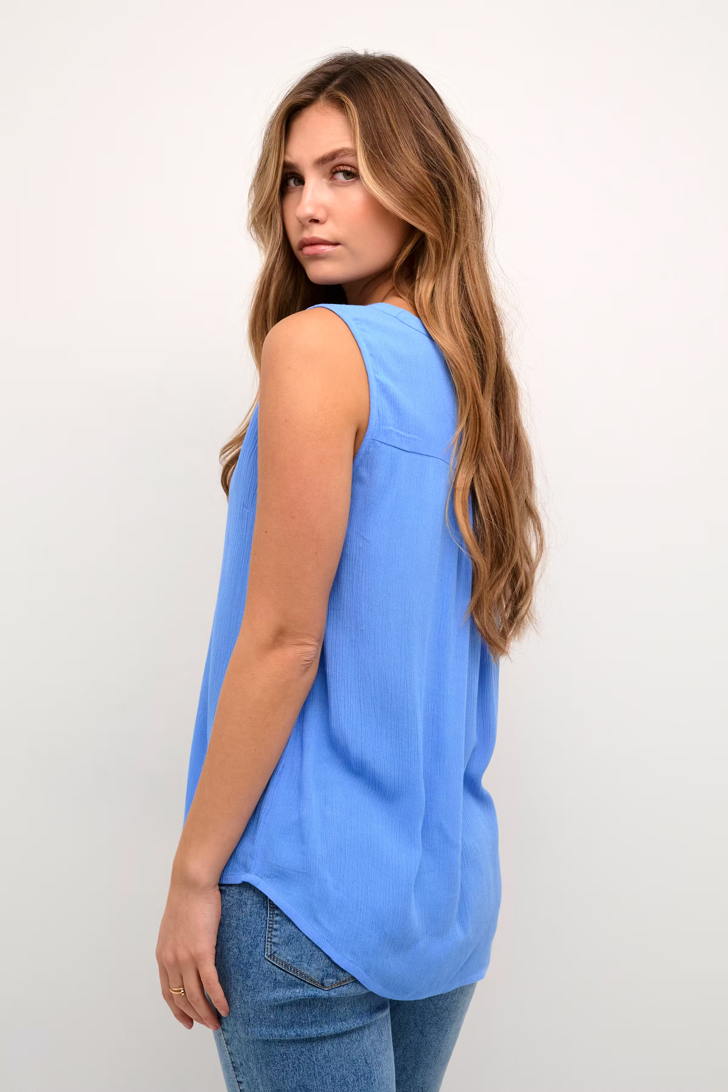 Amber Bluse LOOKBOOK BACK 501035-184140