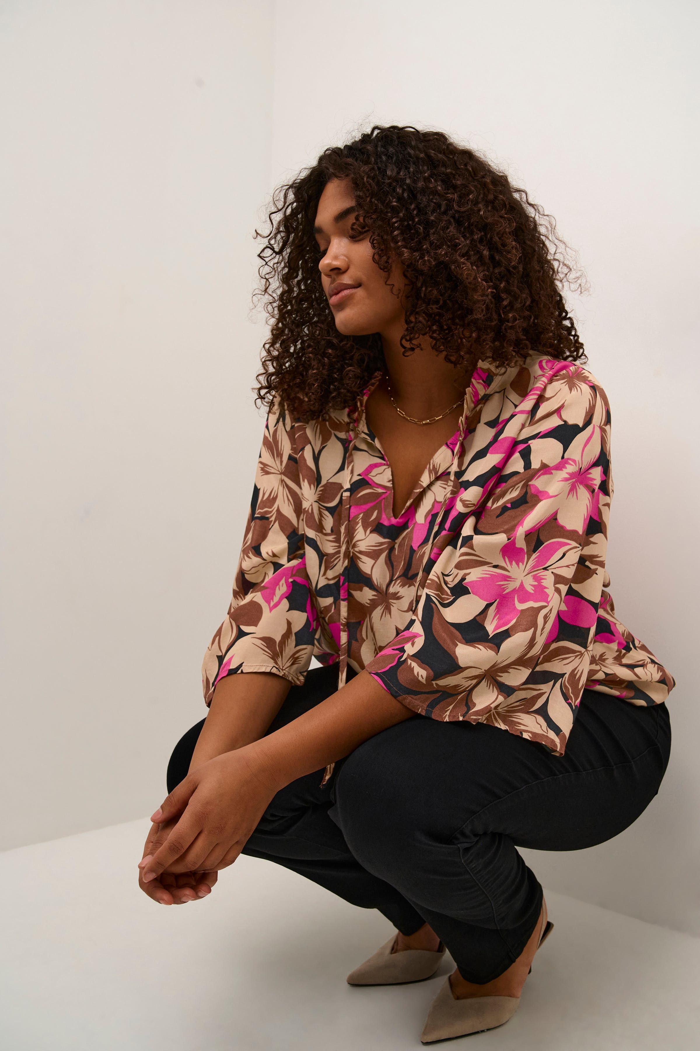 KCdory Blouse LOOKBOOK DETAIL 10581639-104437