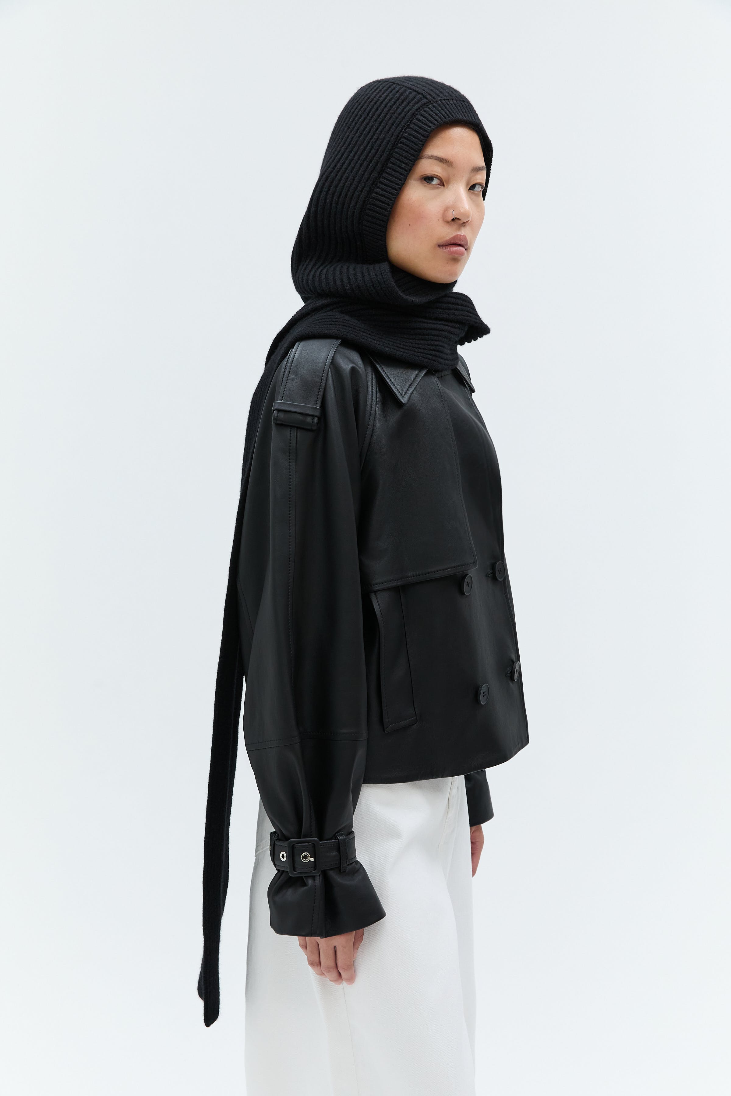 IOAlicia Scarf LOOKBOOK DETAIL 30600035-BK999