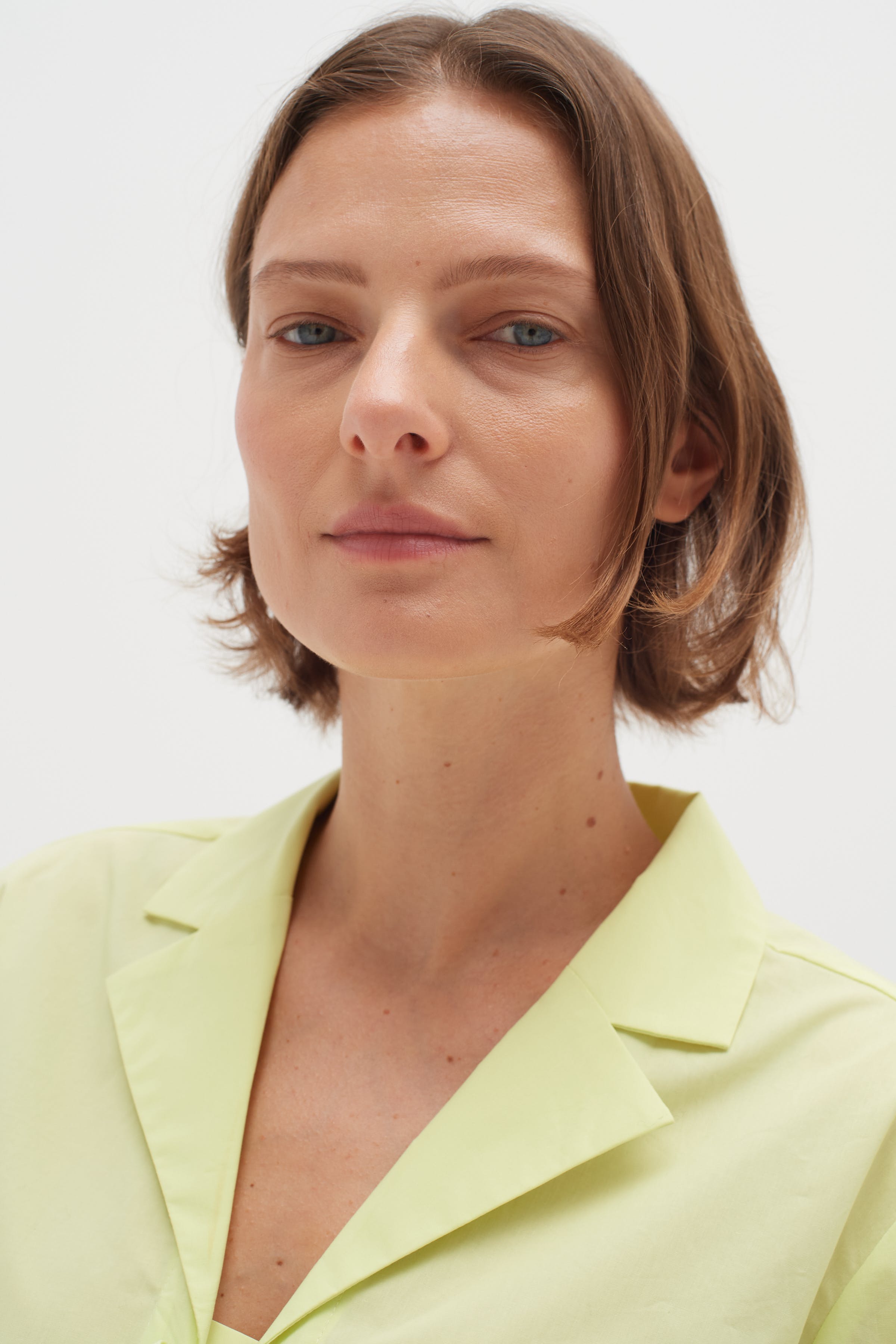 HelveIW Cropped Skjorta LOOKBOOK DETAIL 30109108-130530