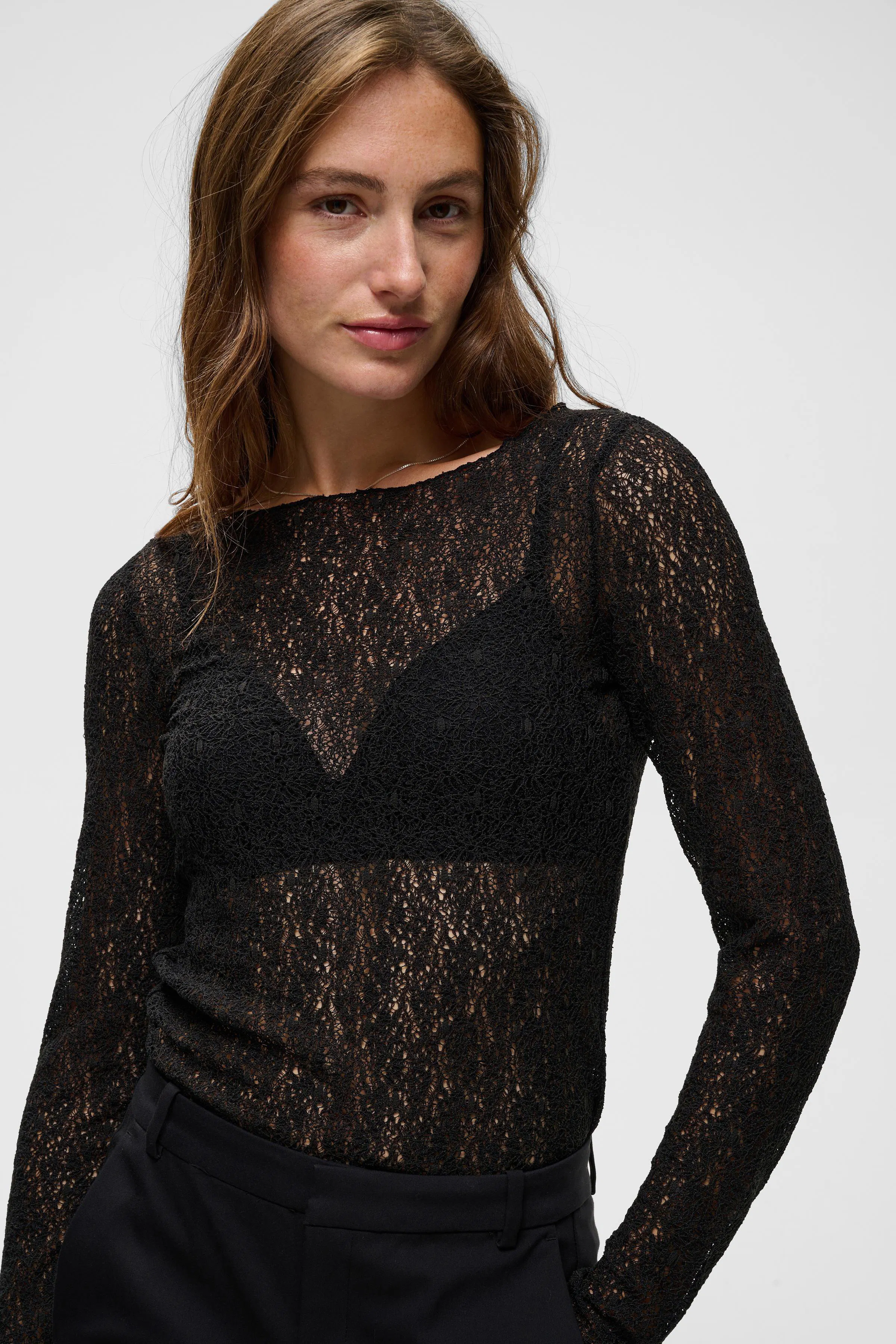 LaranaIW T-shirt LOOKBOOK DETAIL 30111407-194008
