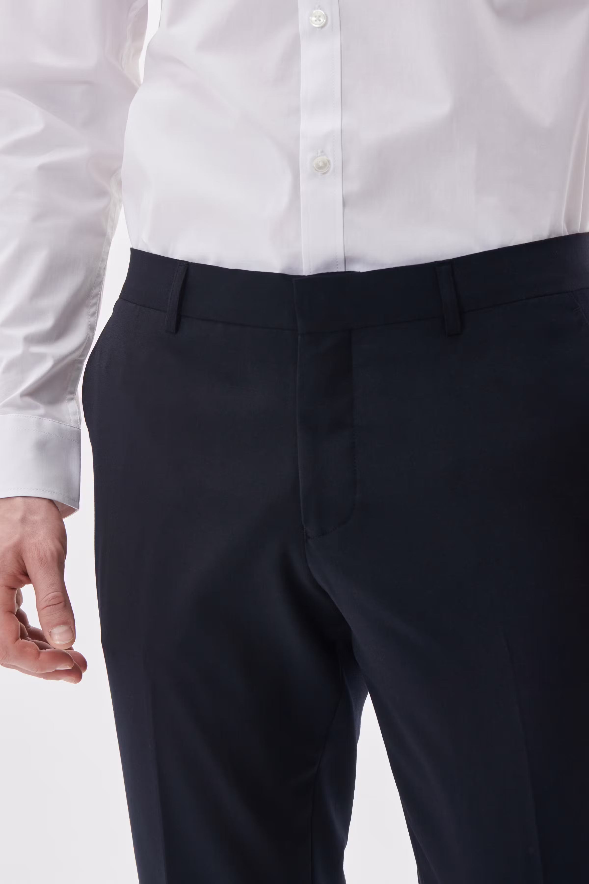 Vincent Hose LOOKBOOK DETAIL 30203434-194011