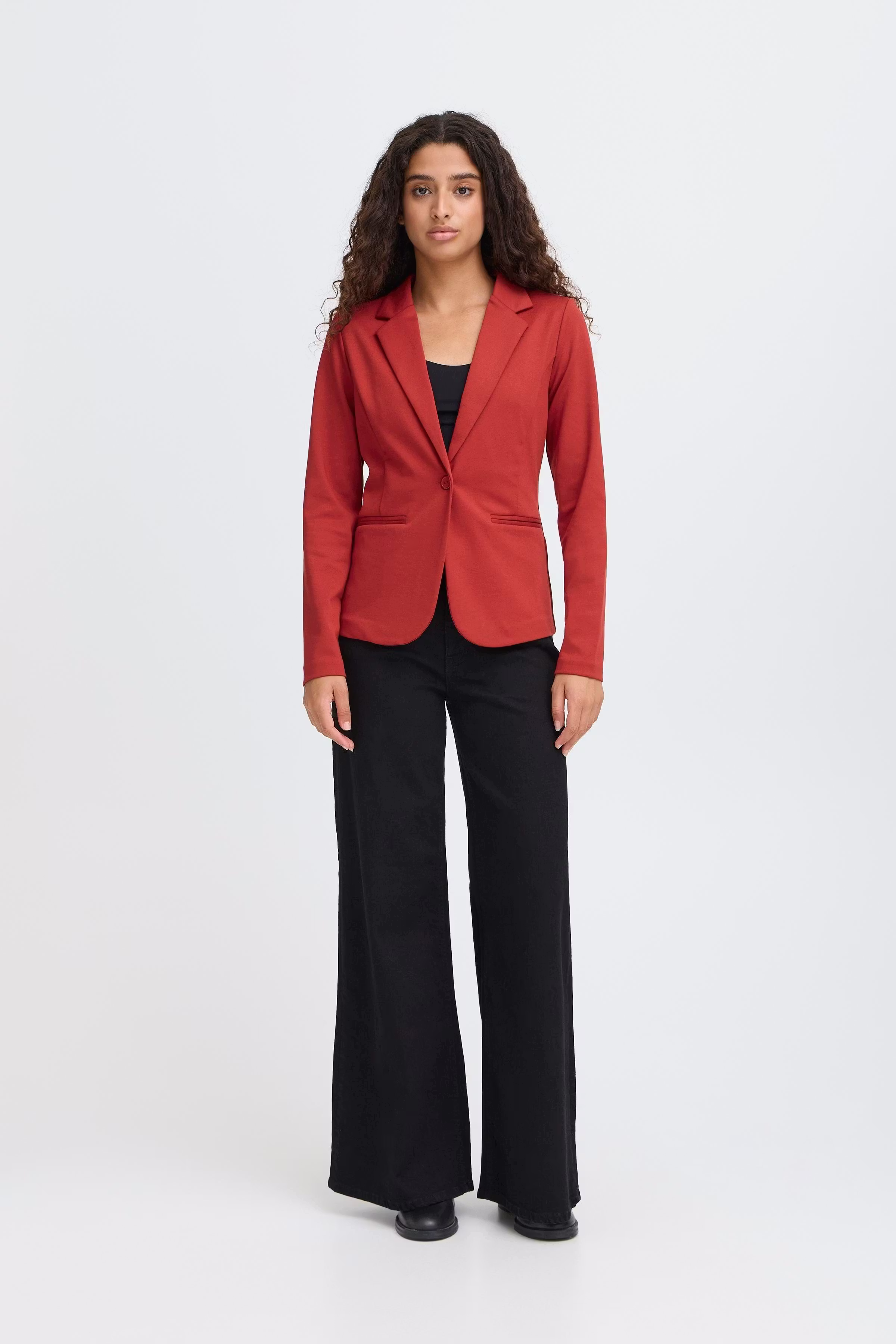 IHKATE Blazer LOOKBOOK FRONT 20101801-191555