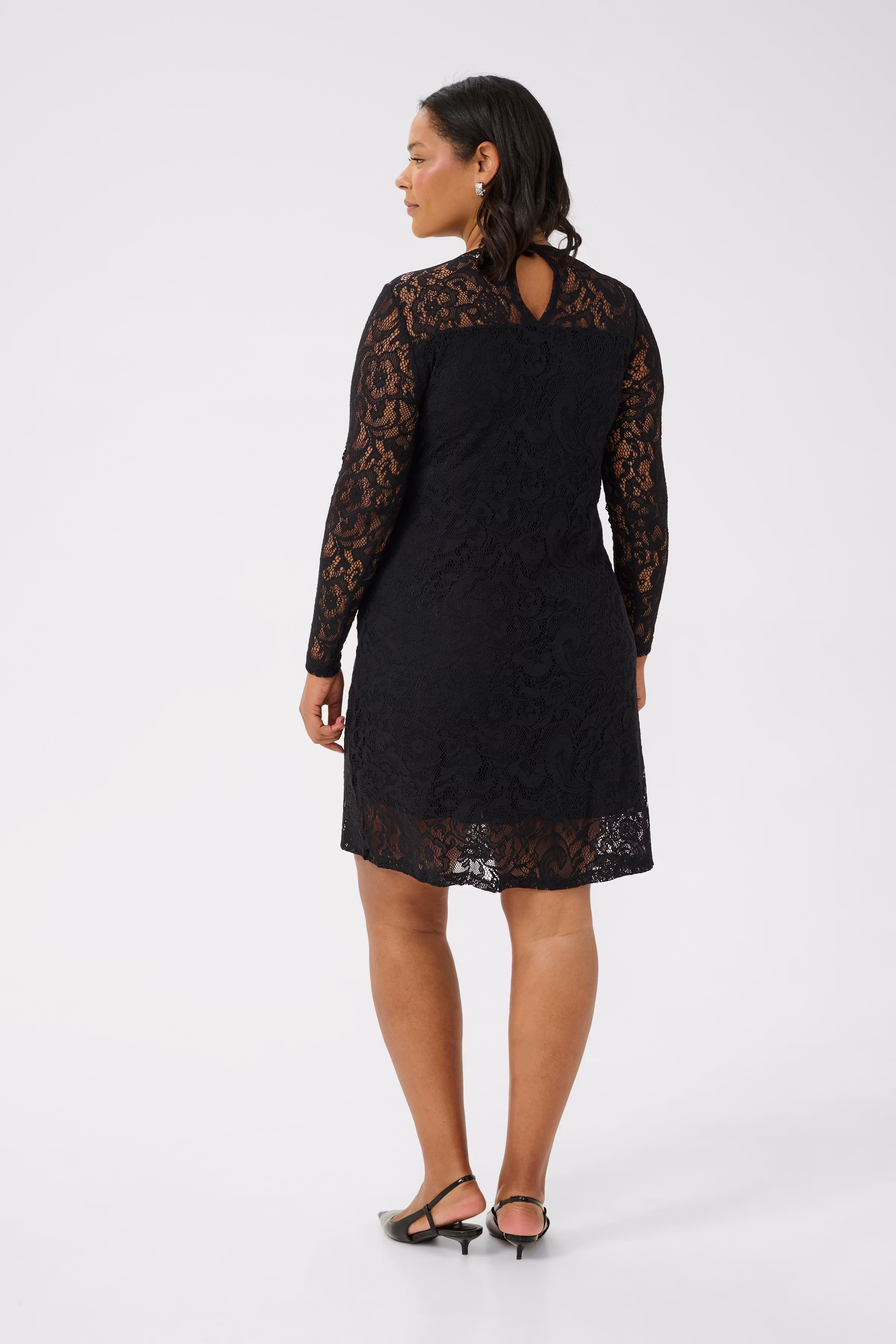 KCluca Spitzenkleid LOOKBOOK BACK 10583376-100121