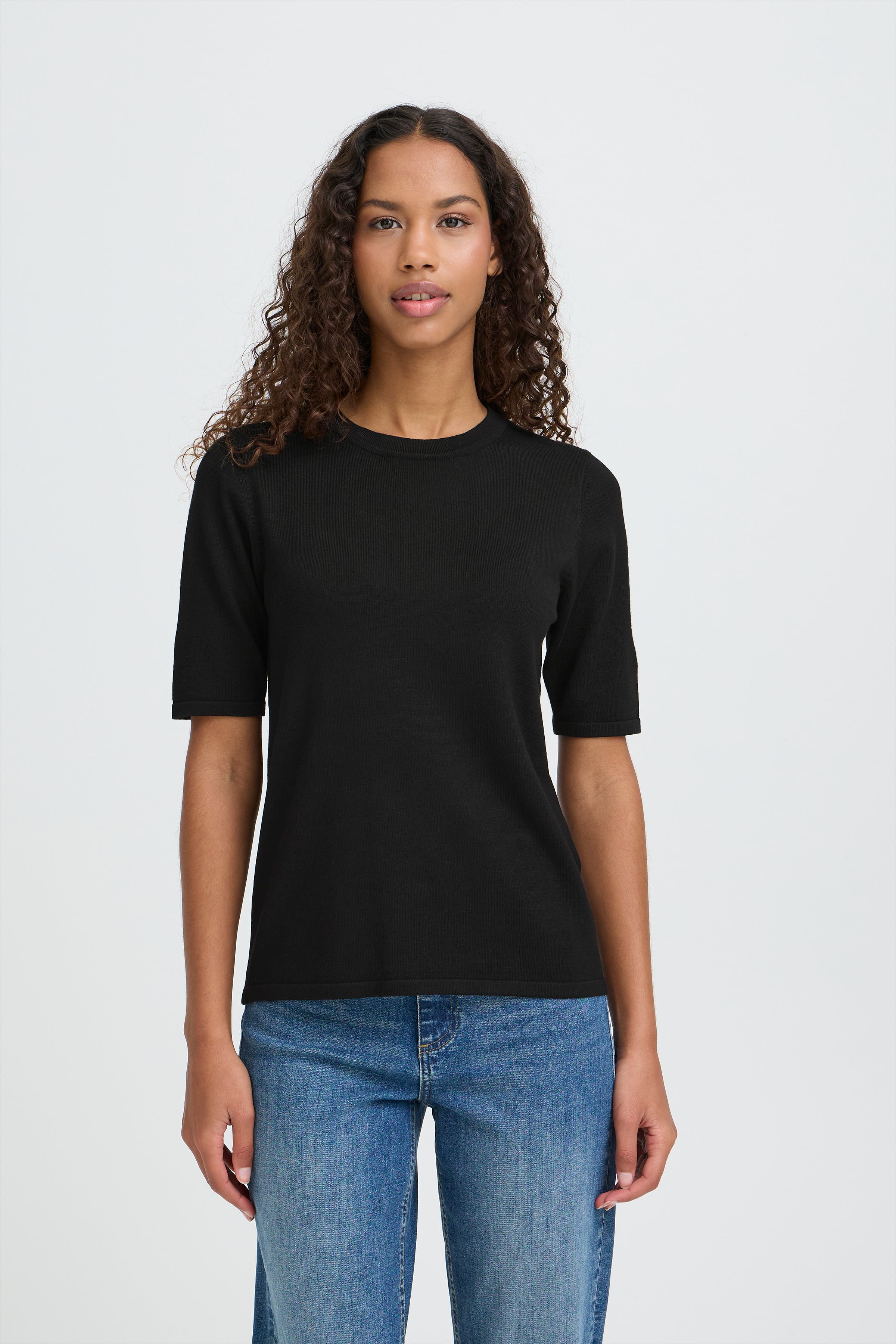 IHLULS Pullover LOOKBOOK FRONT 20125816-194008