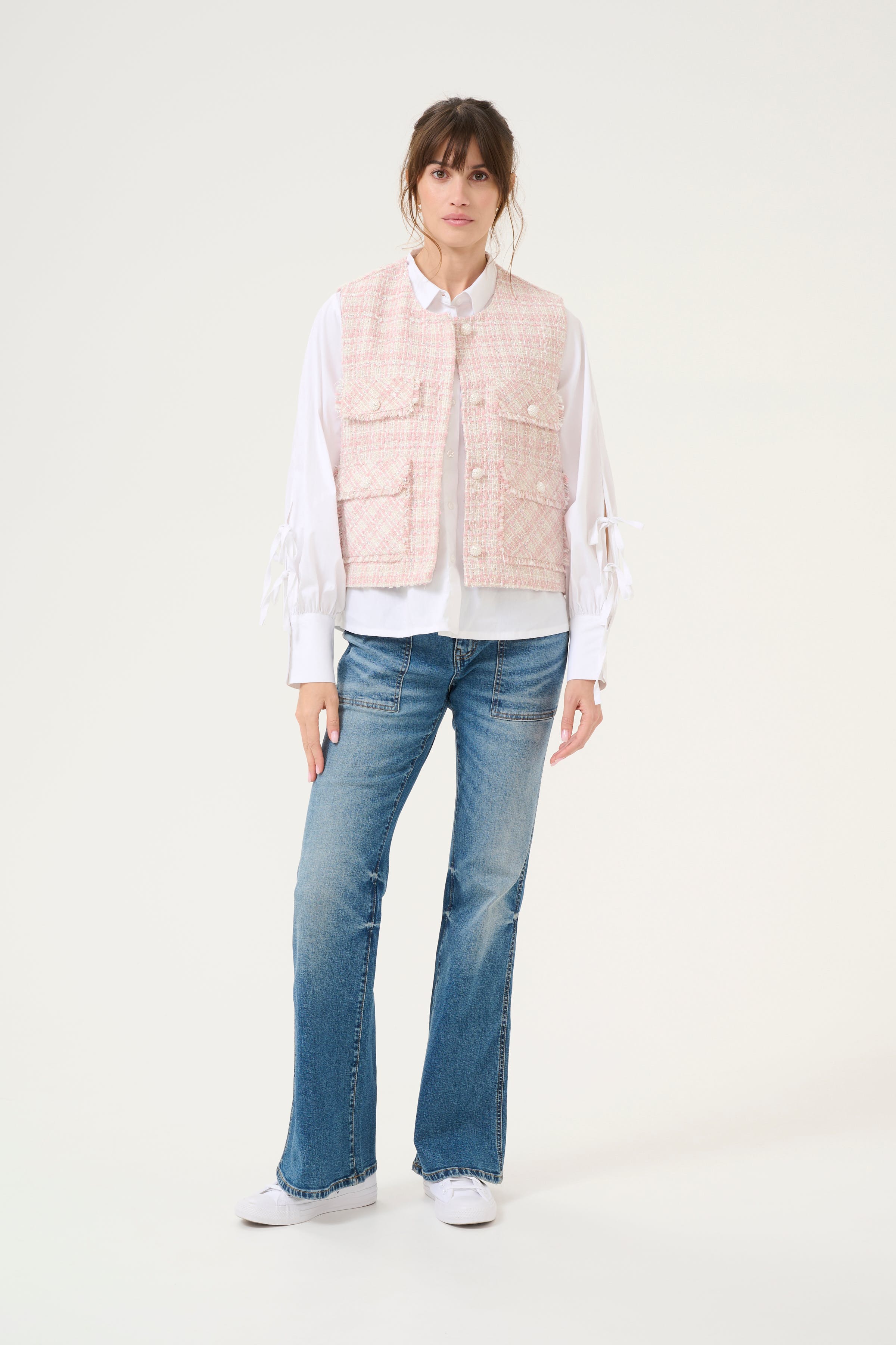 CUcoca Boucléväst LOOKBOOK FRONT 50111793-107452