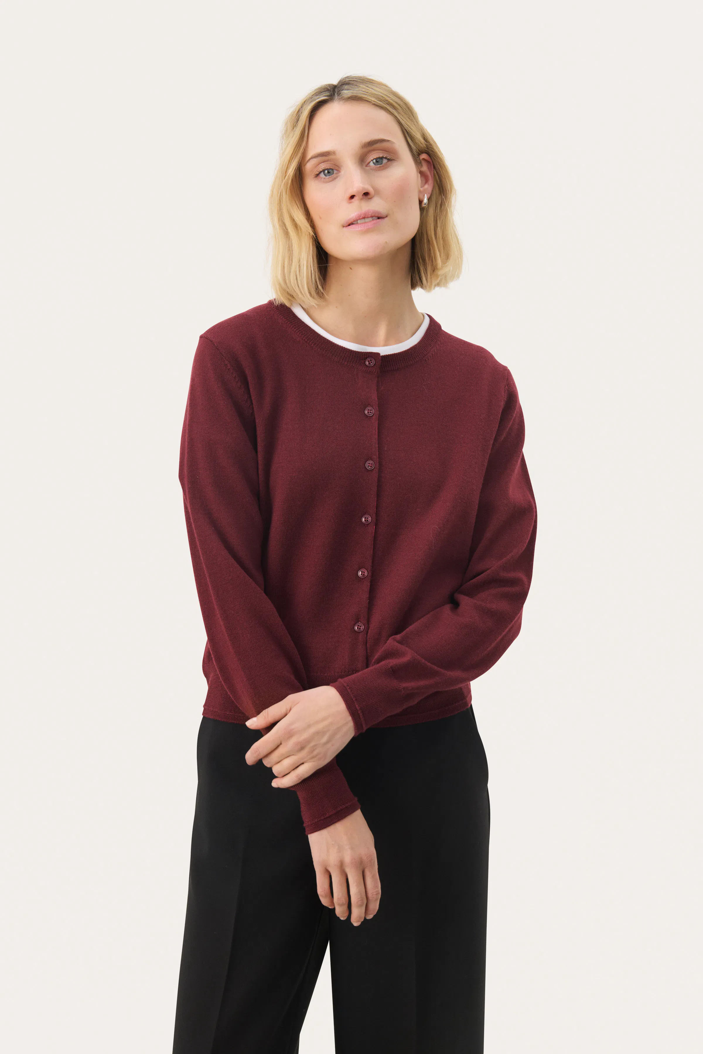NoelaniPW Cardigan in tawny port / red wool