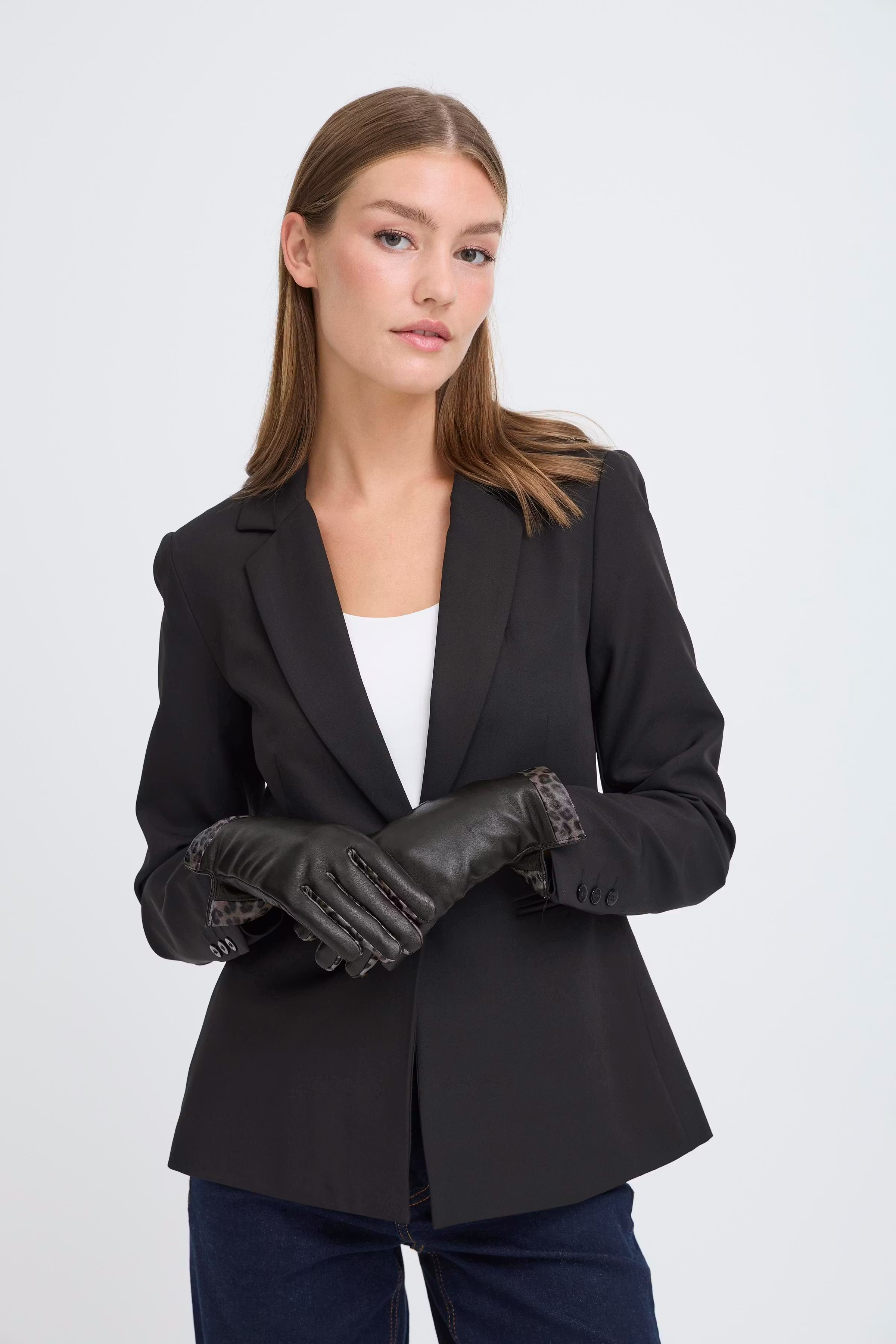 IAMARIA Hansker LOOKBOOK FRONT 20124788-194008