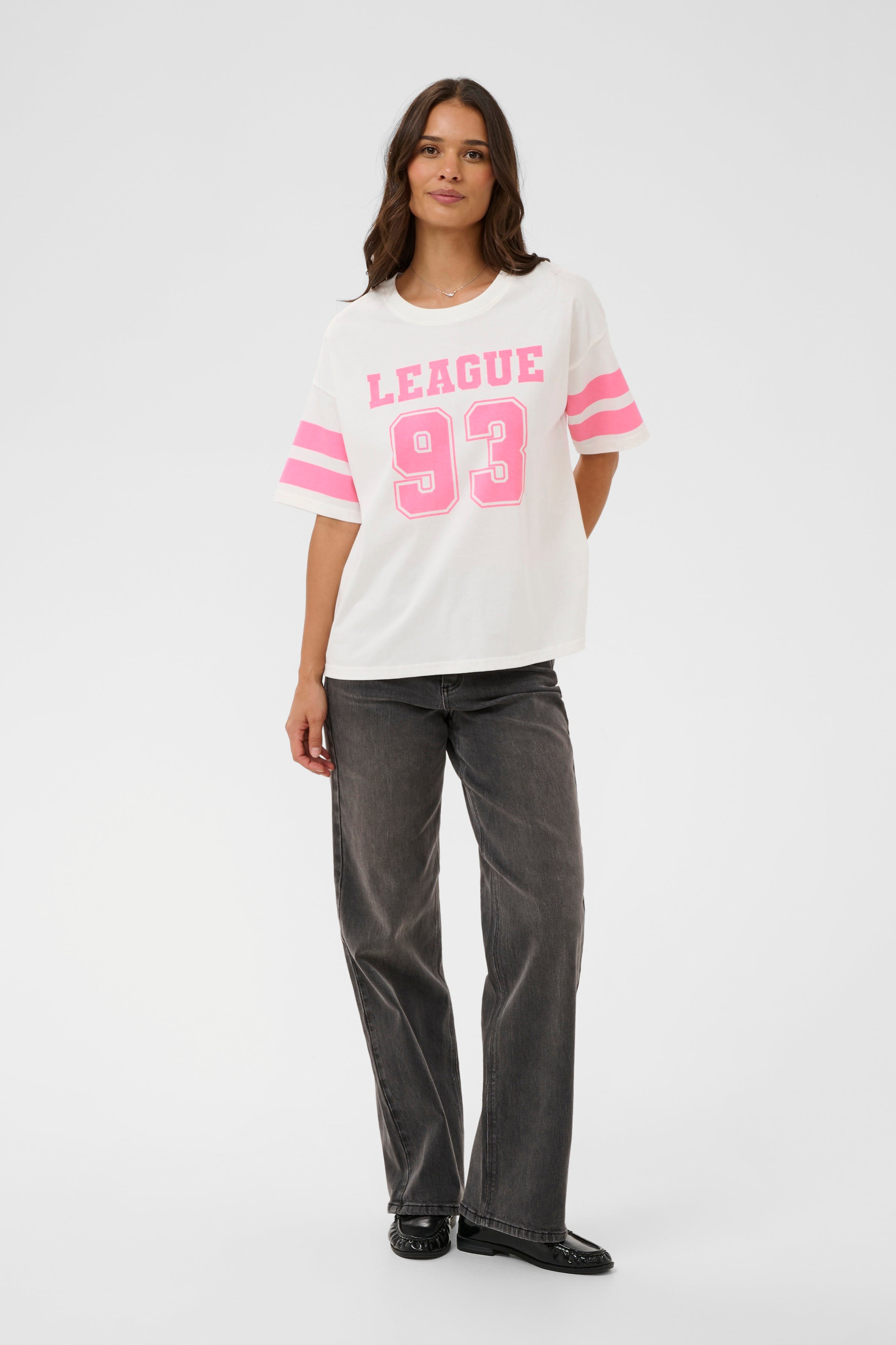 KAhally T-shirt LOOKBOOK FRONT 10511173-109380