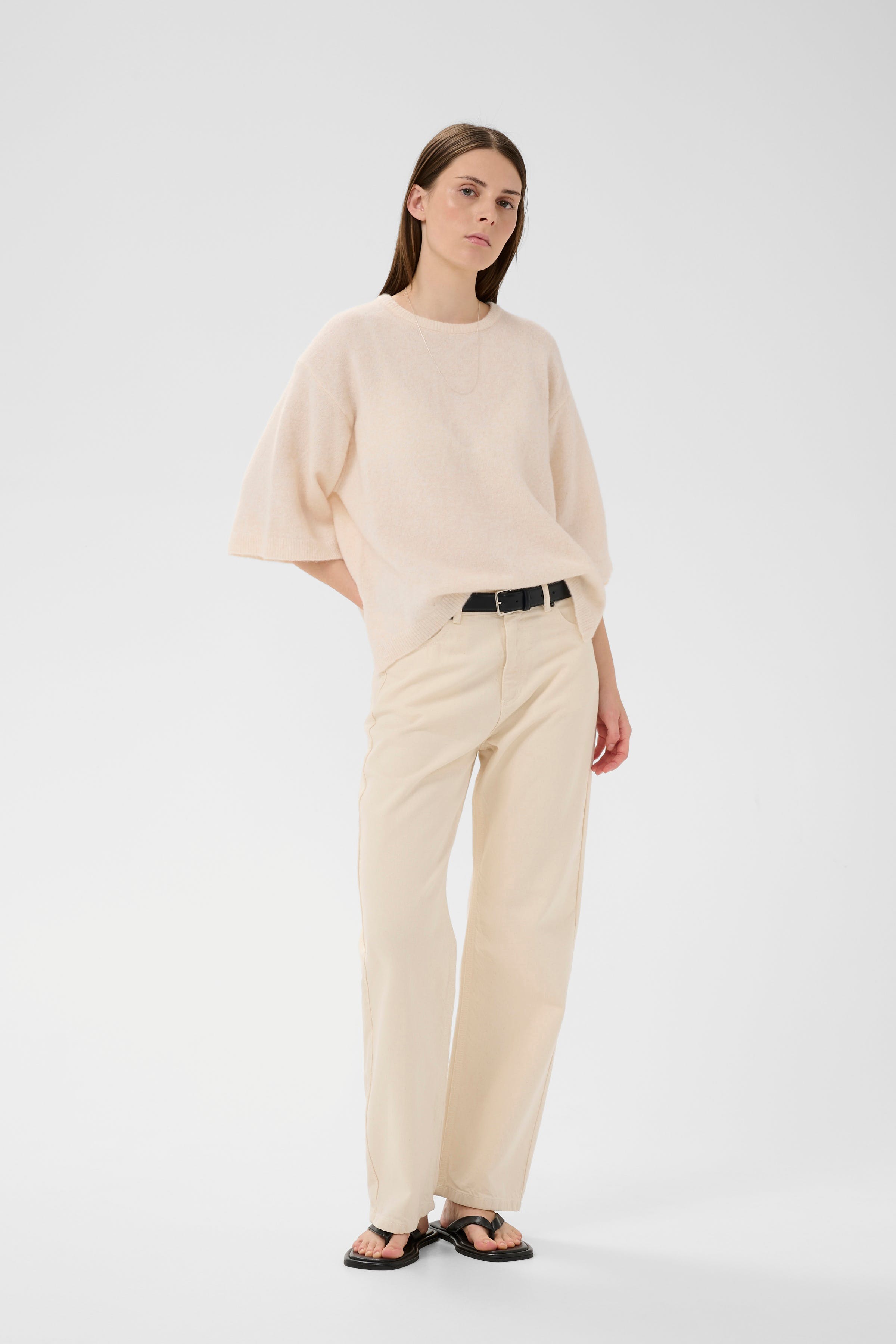 GUNIIW TEE Pullover LOOKBOOK FRONT 30112412-1107011