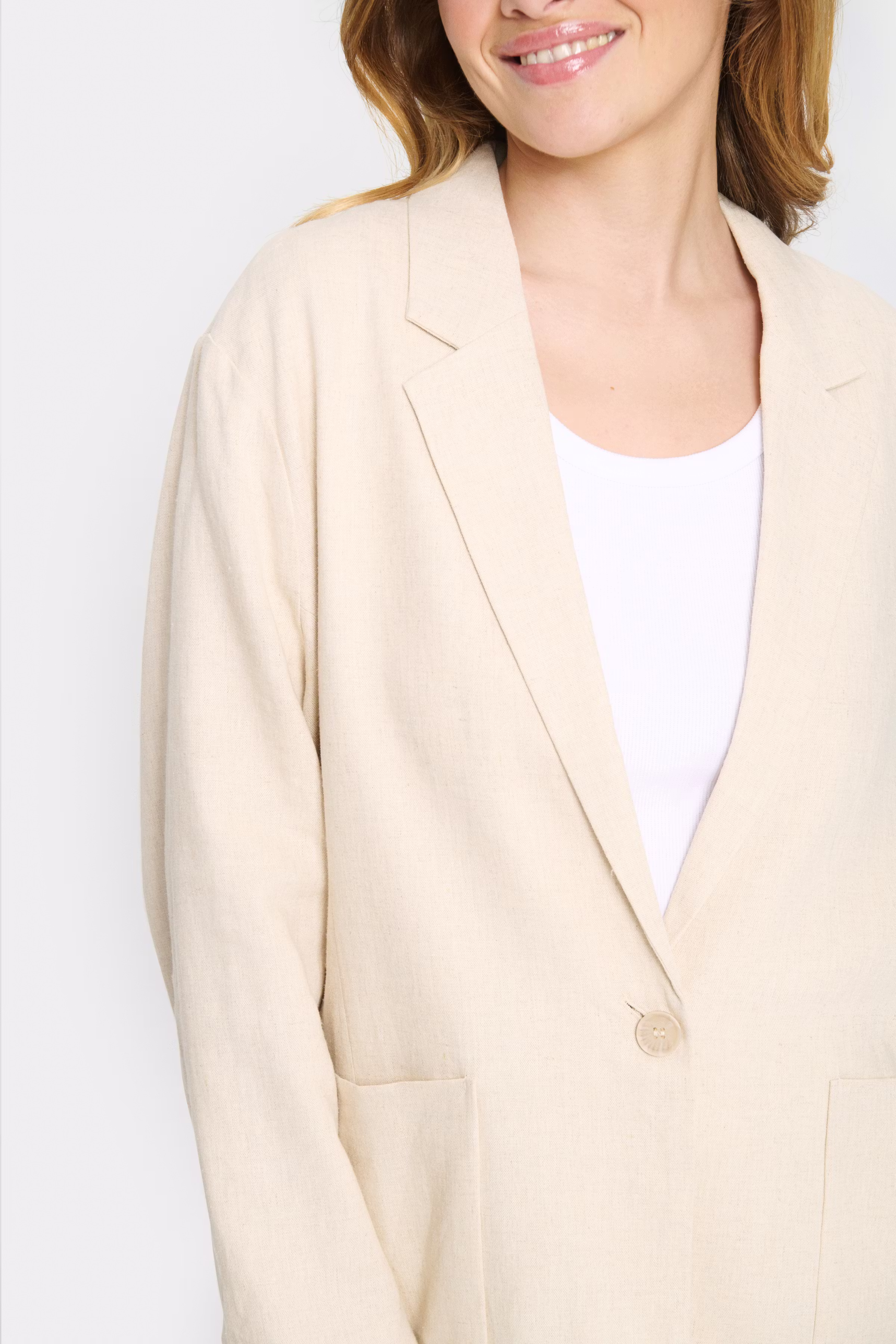 EstelleSZ  Linen blazer LOOKBOOK DETAIL 30513279-1306071