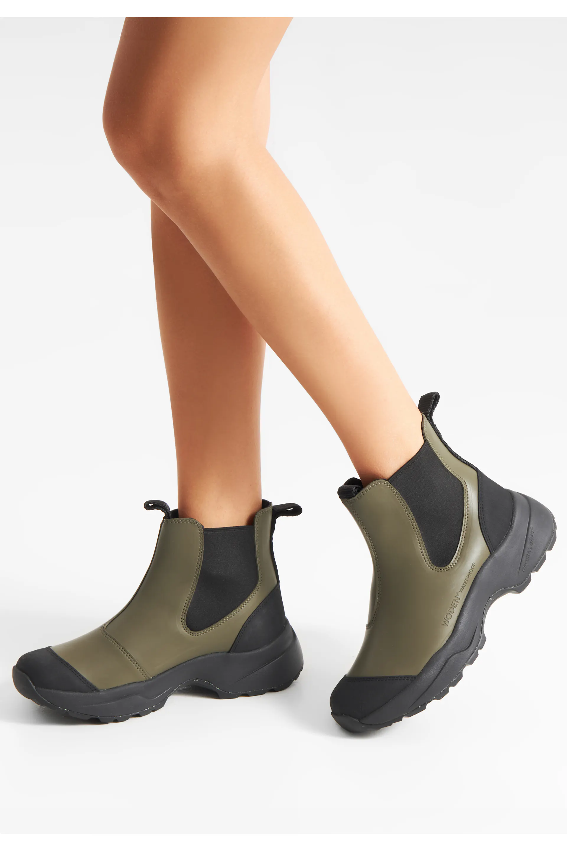 SiriWaterproof Boots LOOKBOOK FRONT 40551157-400874