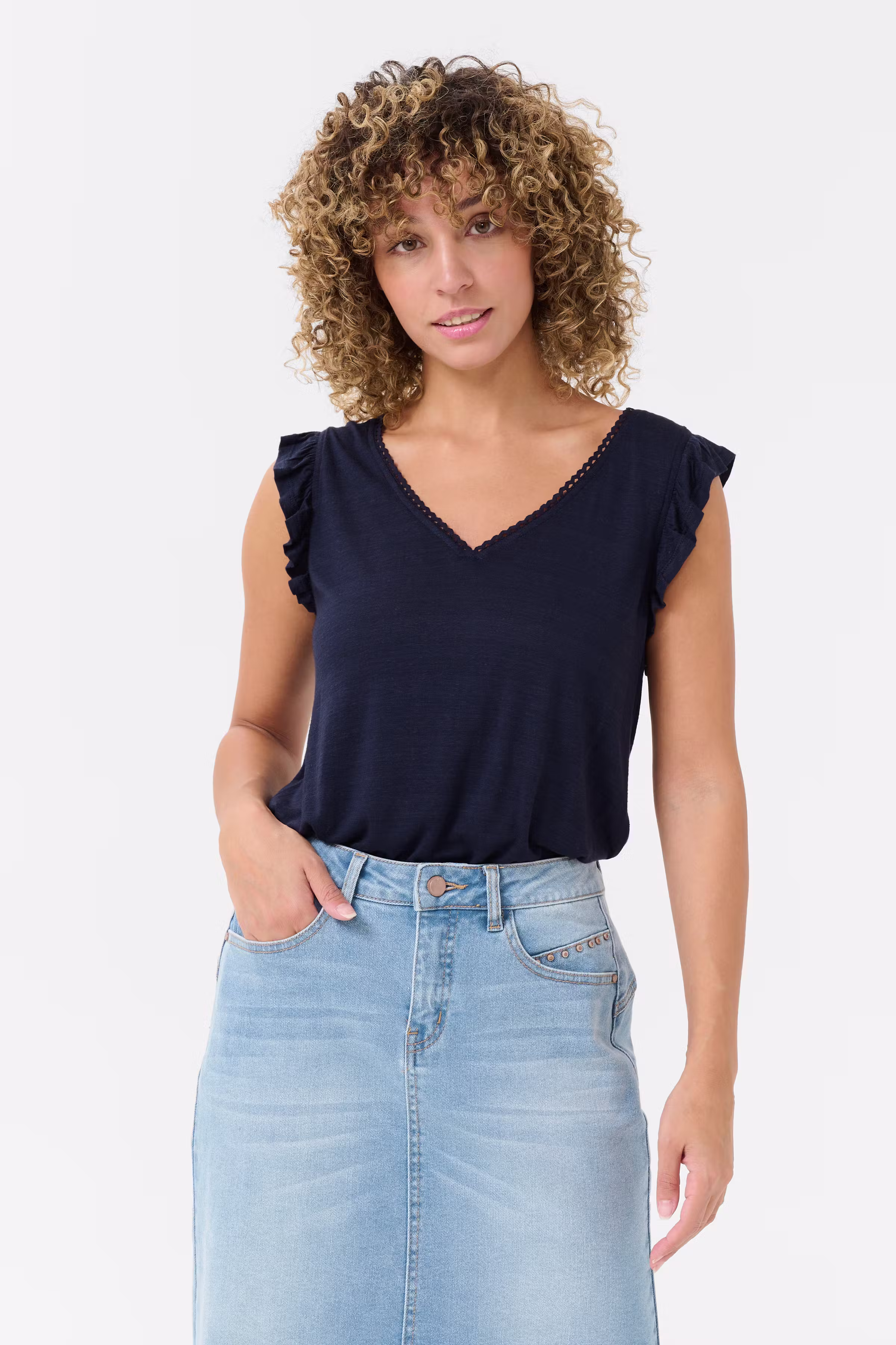 CRLuna Top LOOKBOOK FRONT 10609810-193923