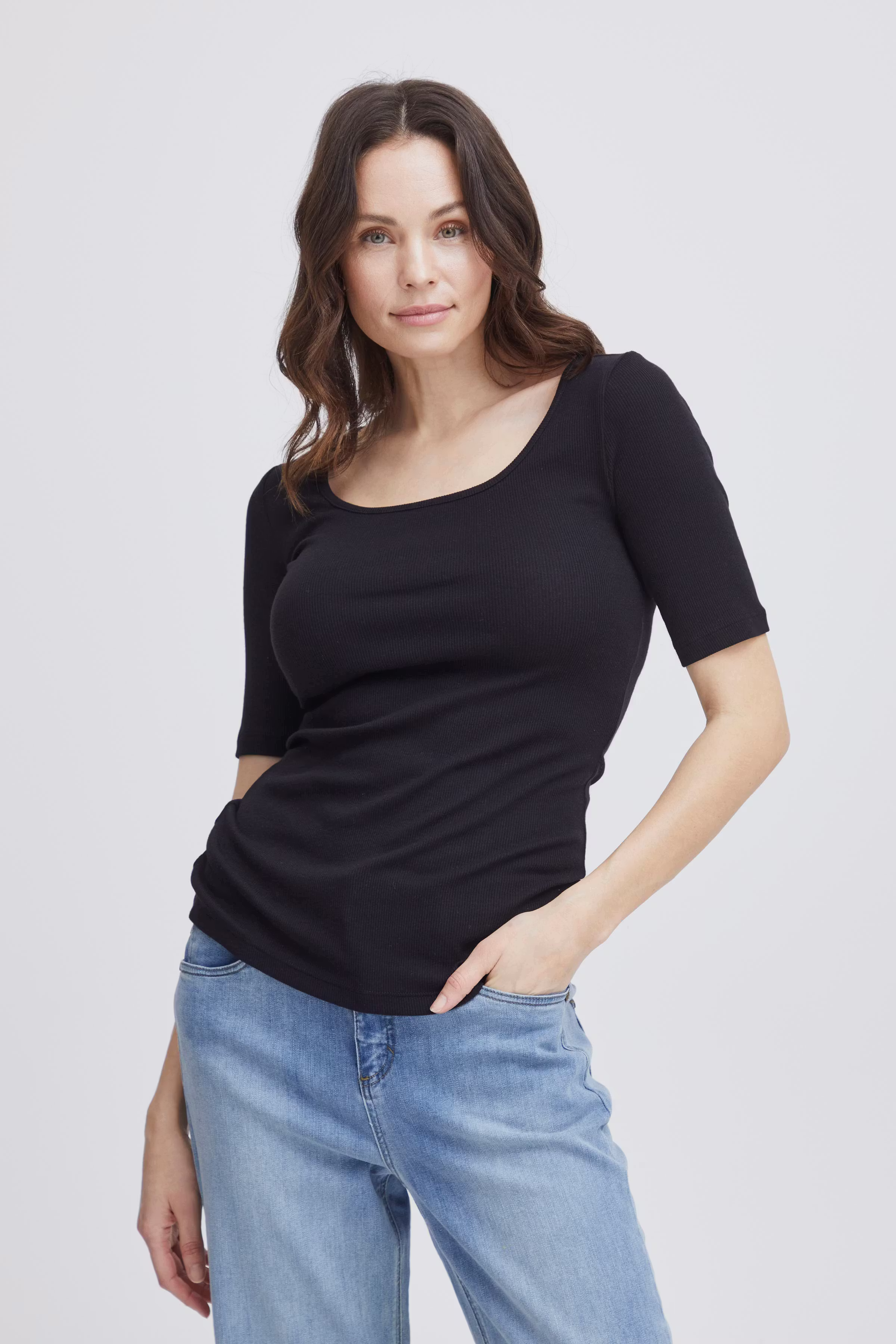 FRHIZAMOND T-shirt LOOKBOOK FRONT 20613765-200113