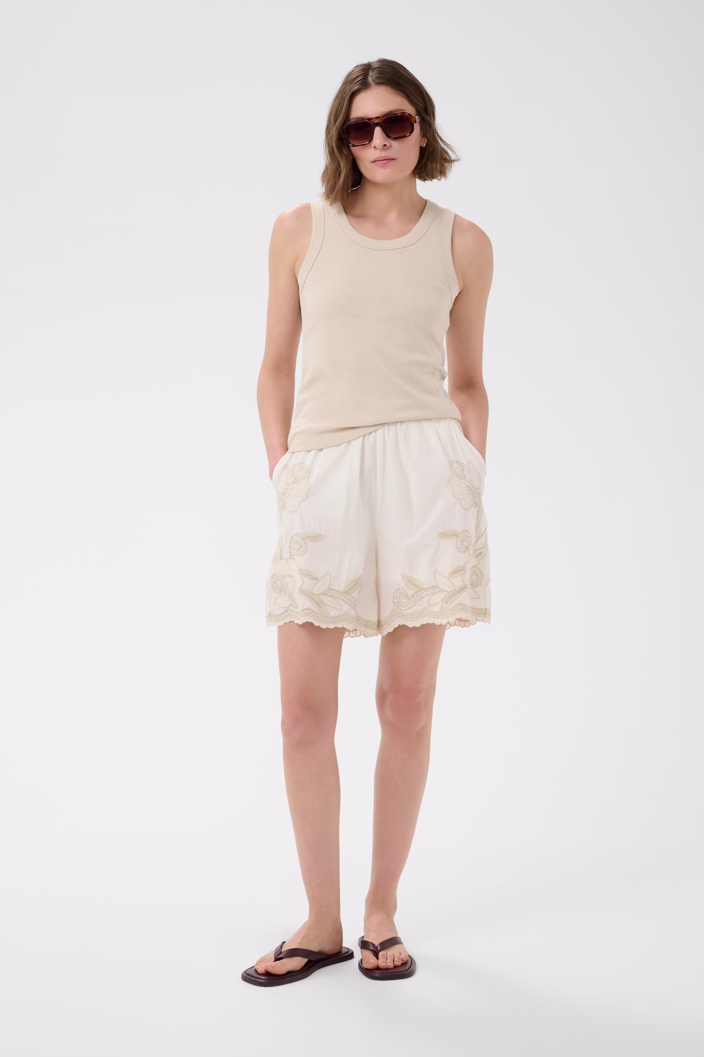 BitjaPW Shorts LOOKBOOK FRONT 30310558-304951