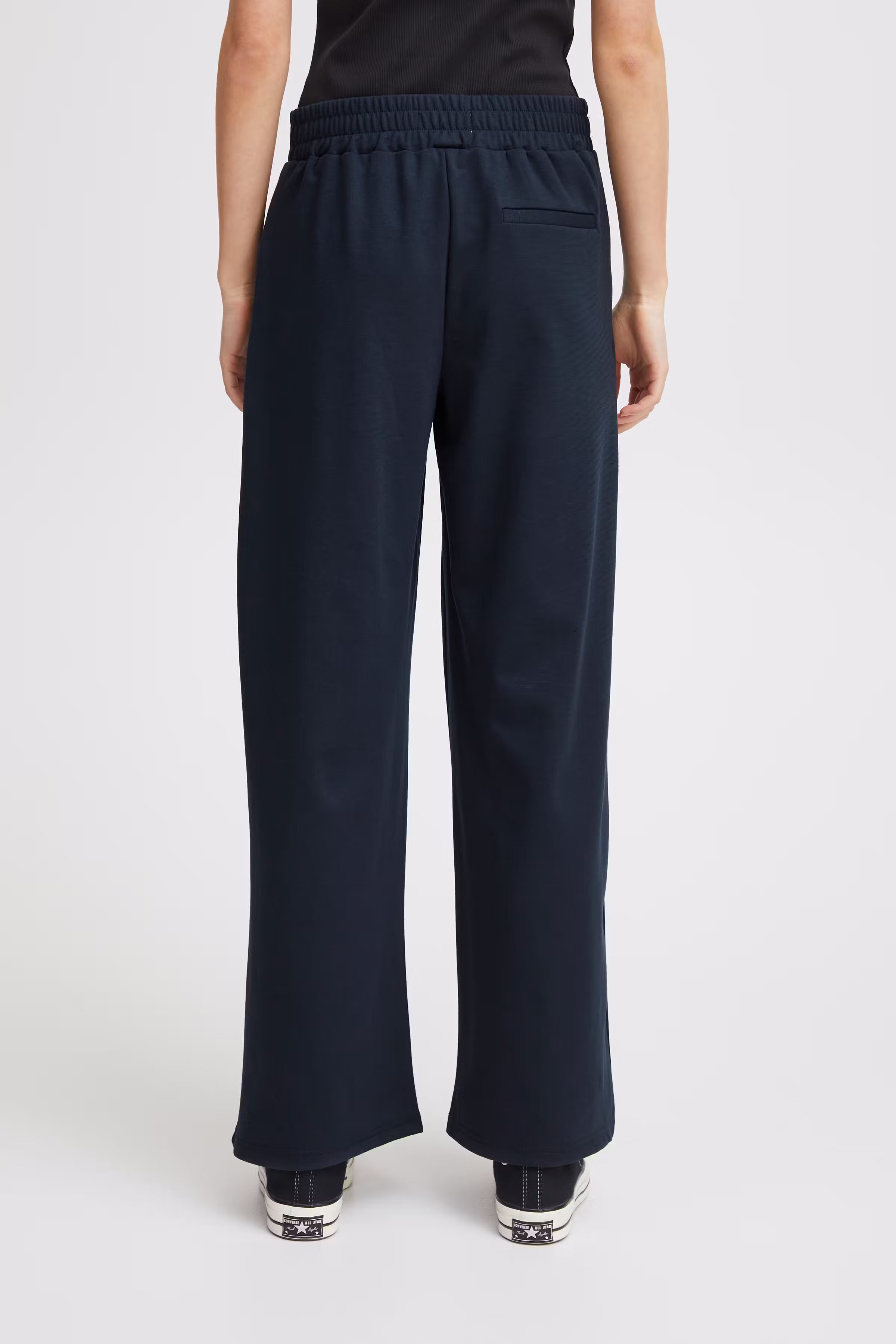 IHKATE LONG WIDE Trousers LOOKBOOK FRONT 20118337-194010