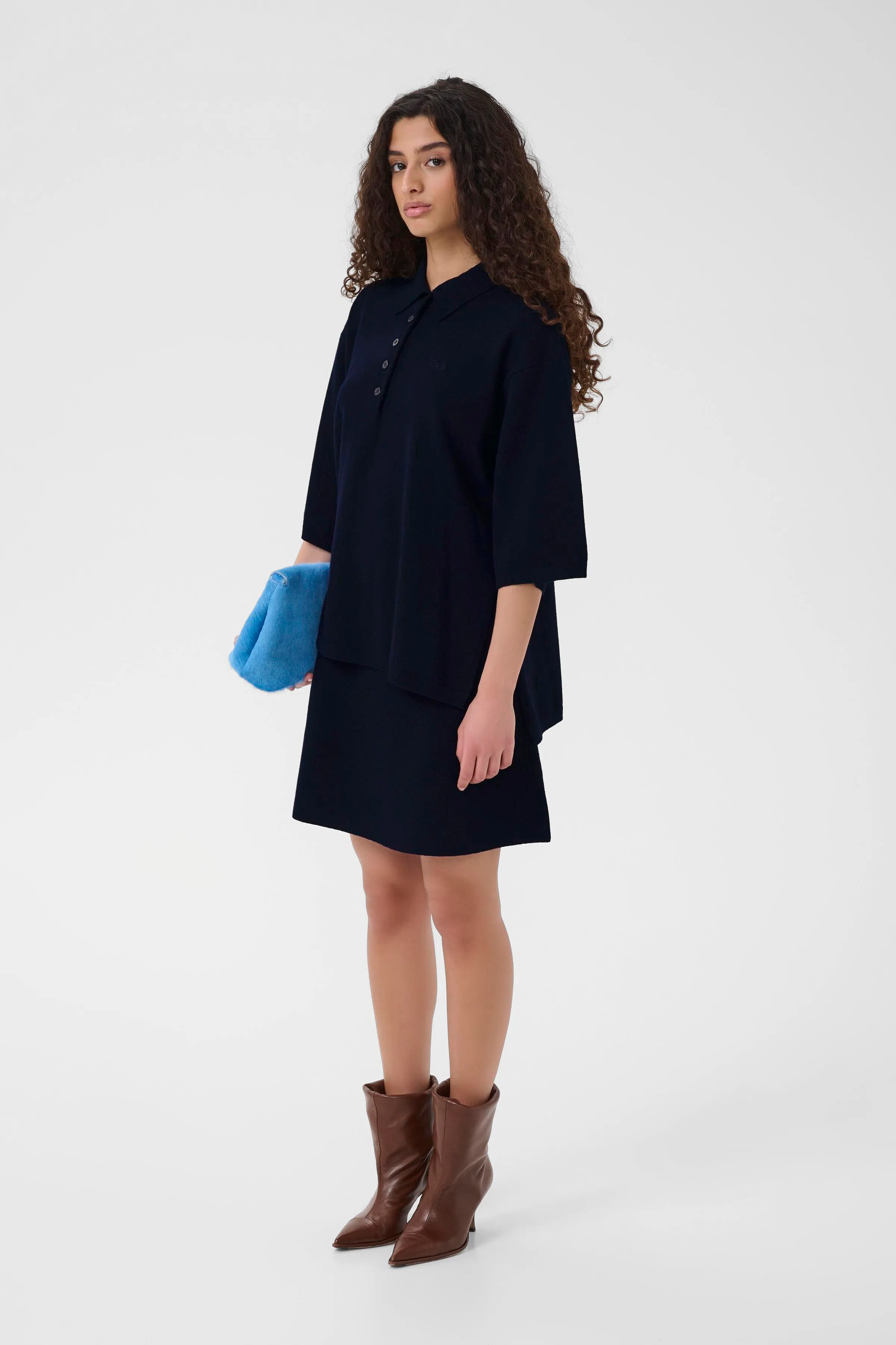 GZmanzi Rok LOOKBOOK FRONT 10910932-193922