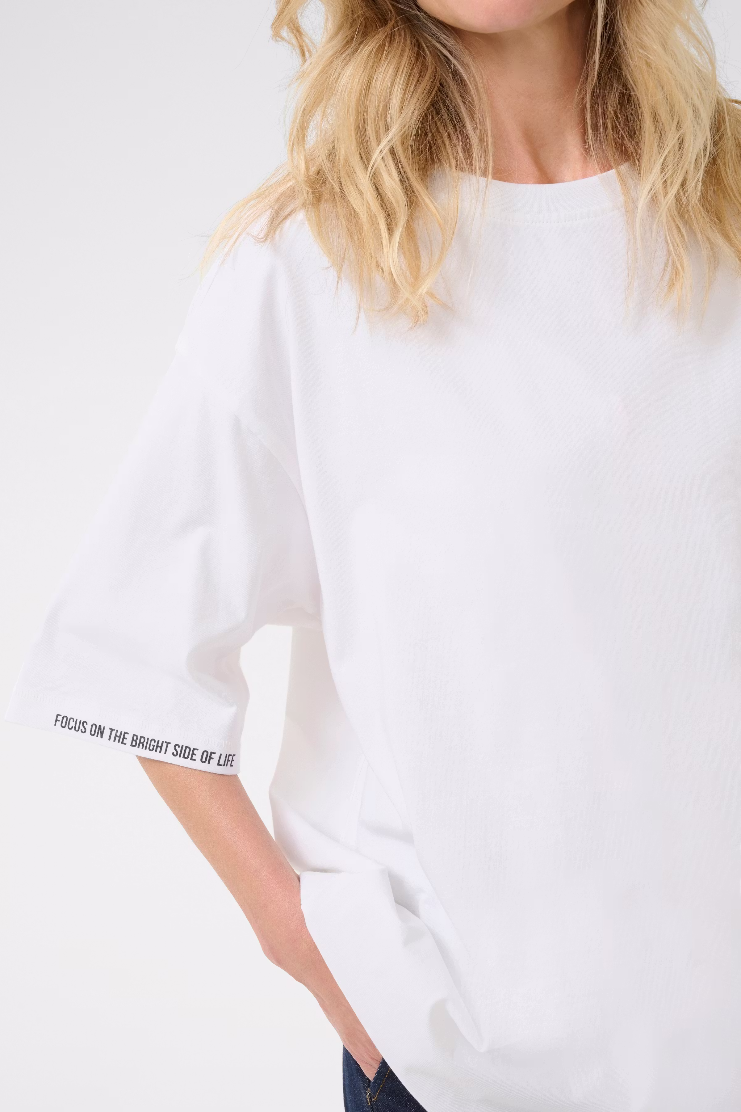 CRPanira T-shirt LOOKBOOK DETAIL 10614083-108082