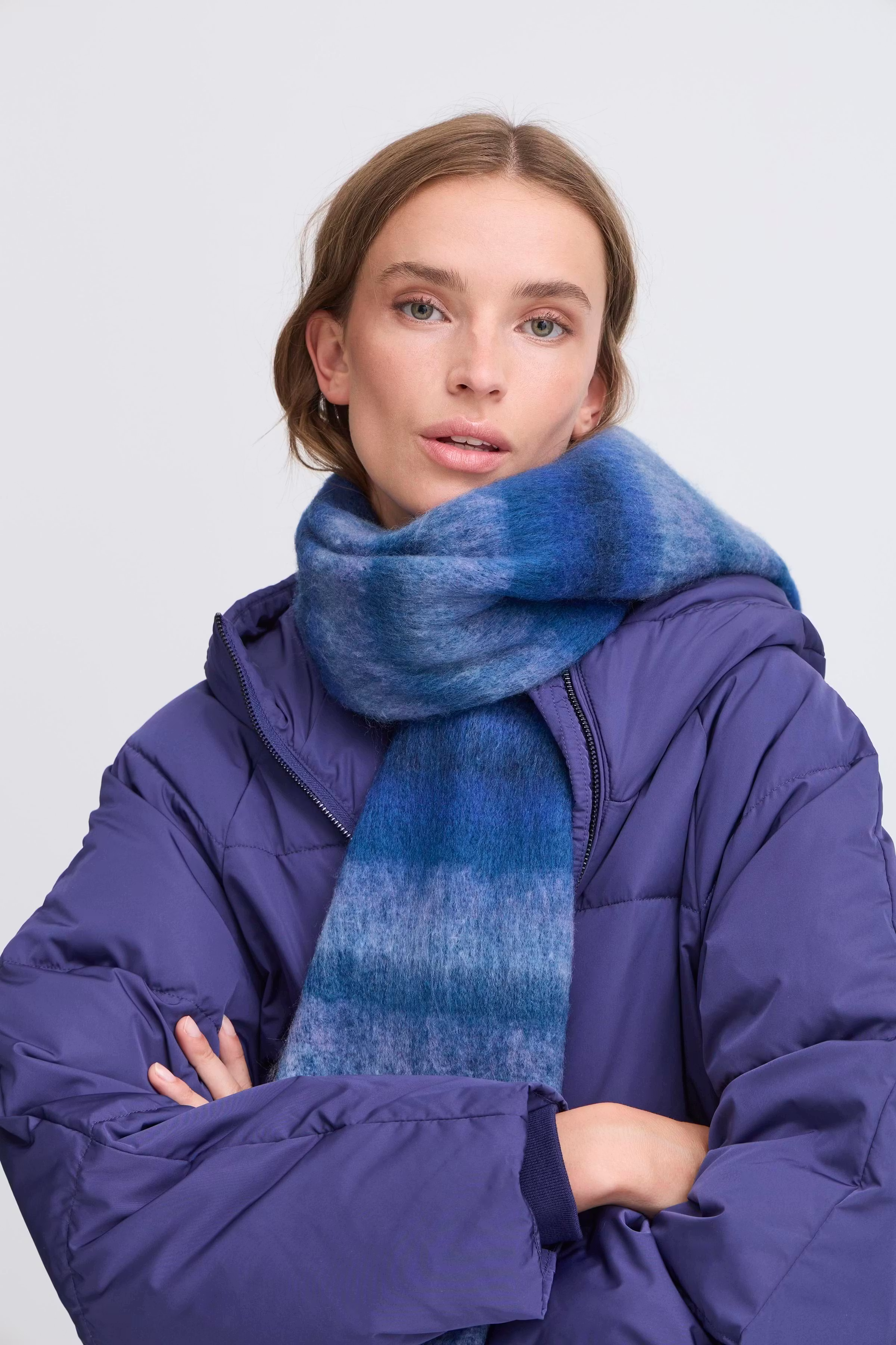 IALORNI Sjaal LOOKBOOK DETAIL 20124414-193925