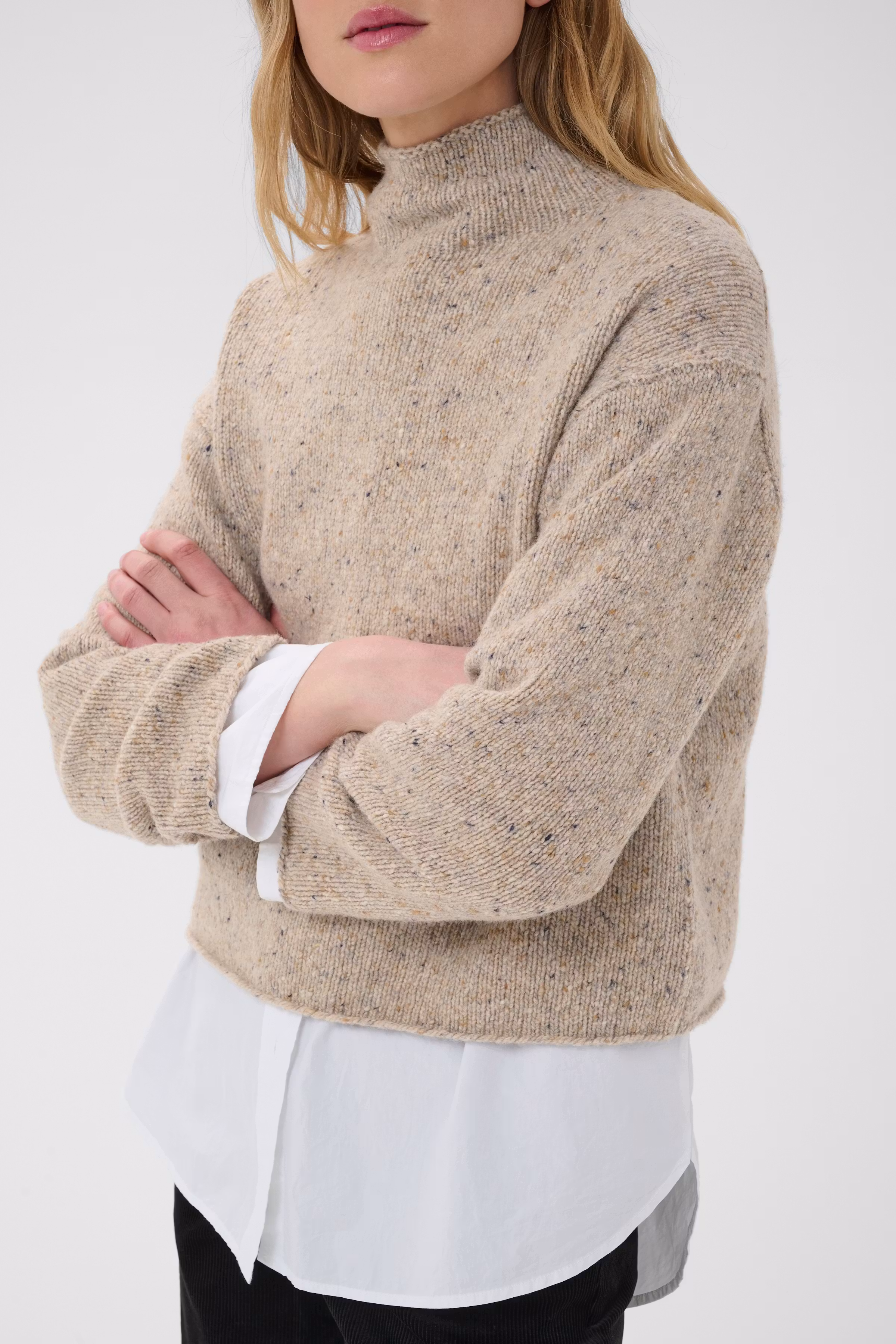 ChanellyPW Pullover LOOKBOOK DETAIL 30310844-305371