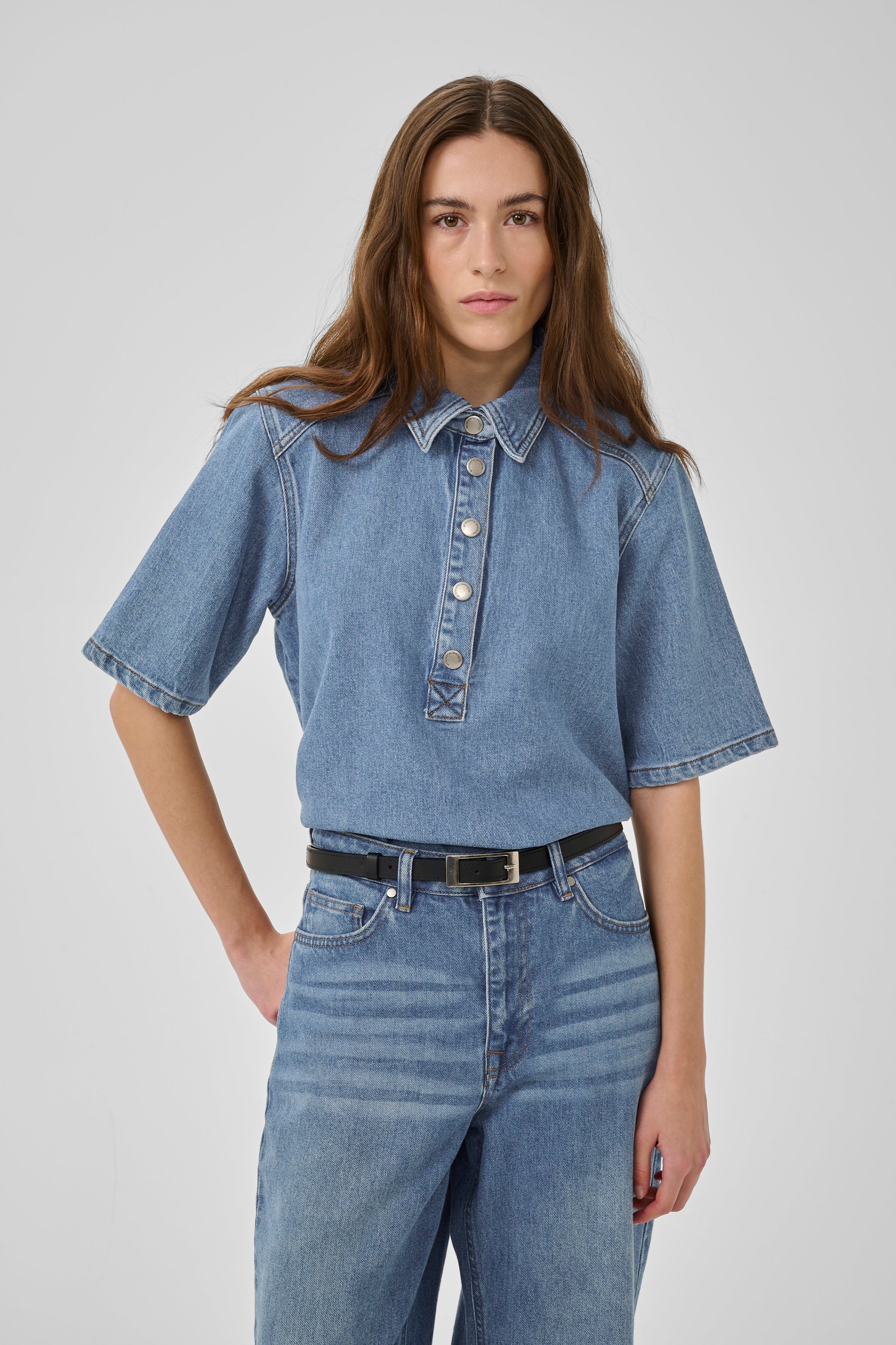 AbinaMW Blus LOOKBOOK FRONT 10704772-100053