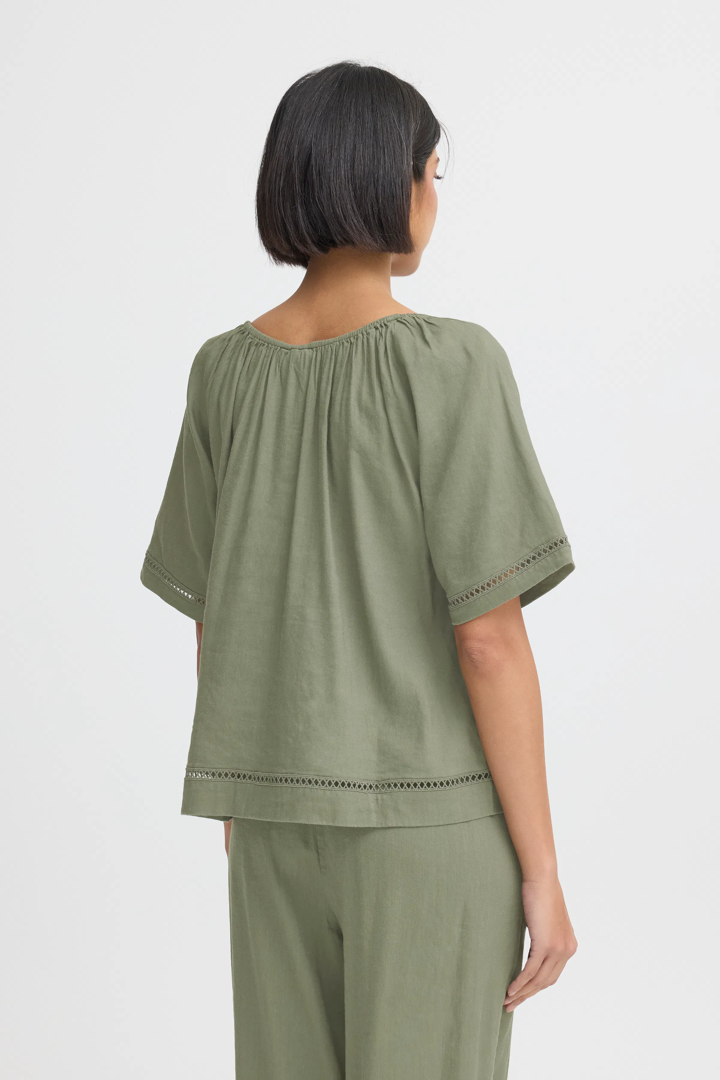 PZLUCA Bluse LOOKBOOK BACK 50210438-180312