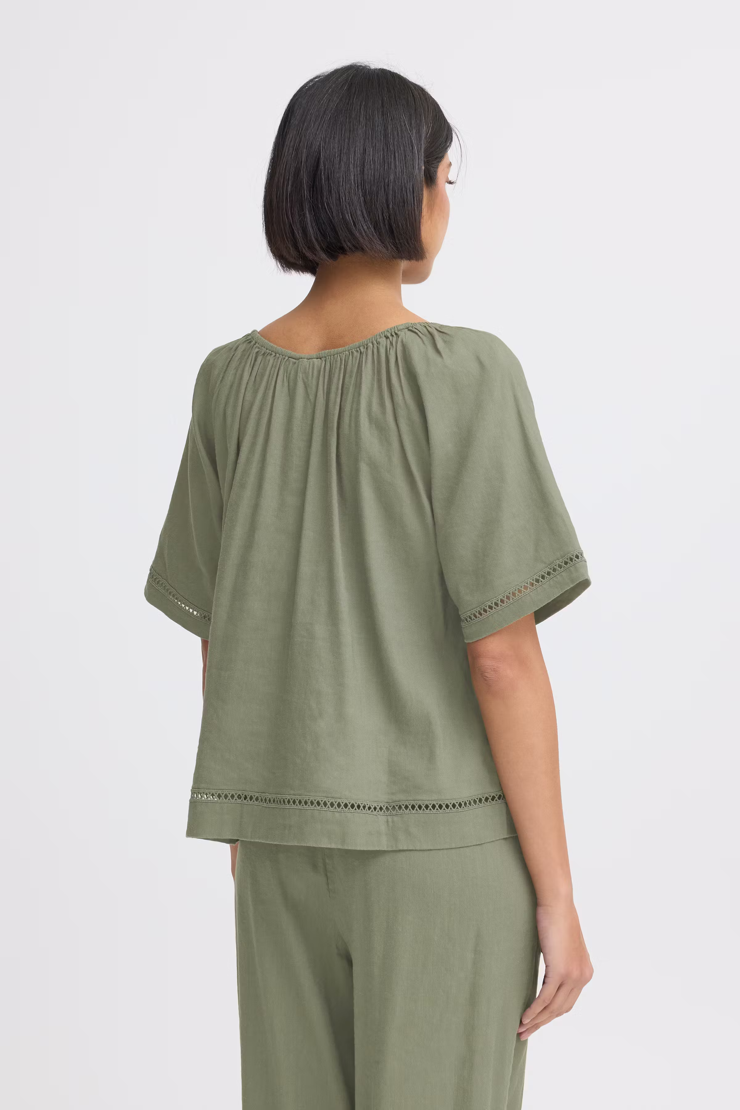 PZLUCA Bluse LOOKBOOK BACK 50210438-180312