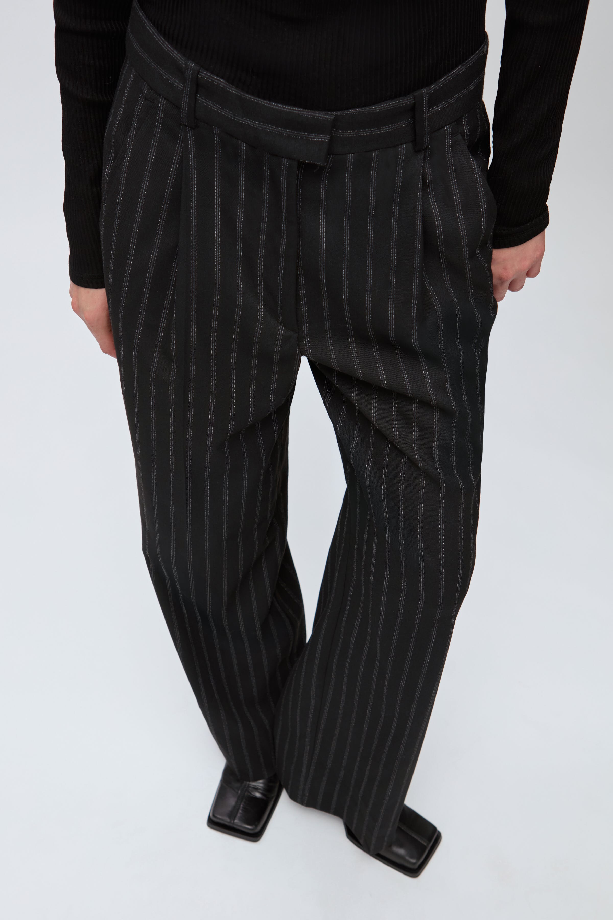 IOPedra Pants LOOKBOOK FRONT 30600011-MC2185