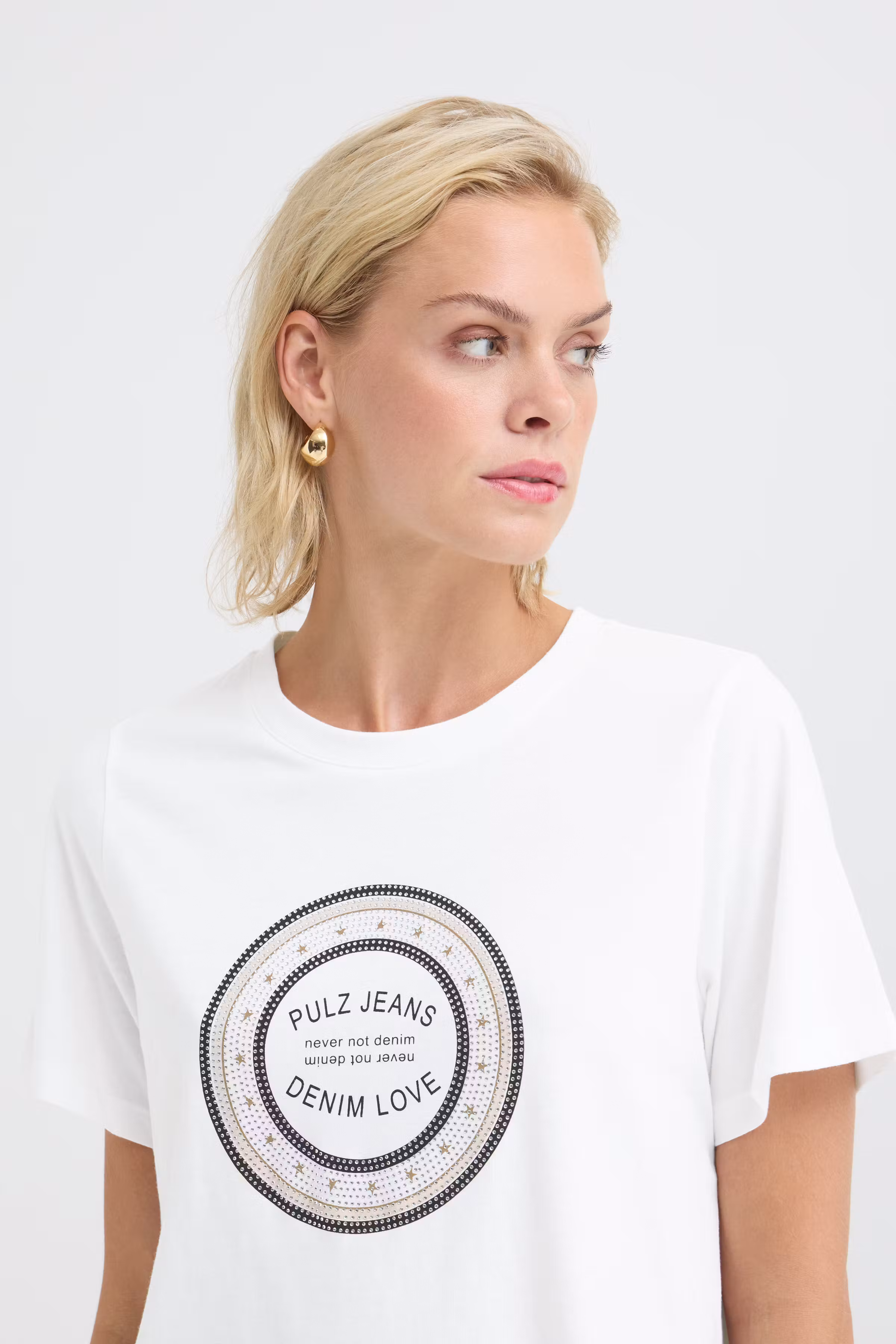 PZFRANCES T-shirt LOOKBOOK DETAIL 50210846-114201