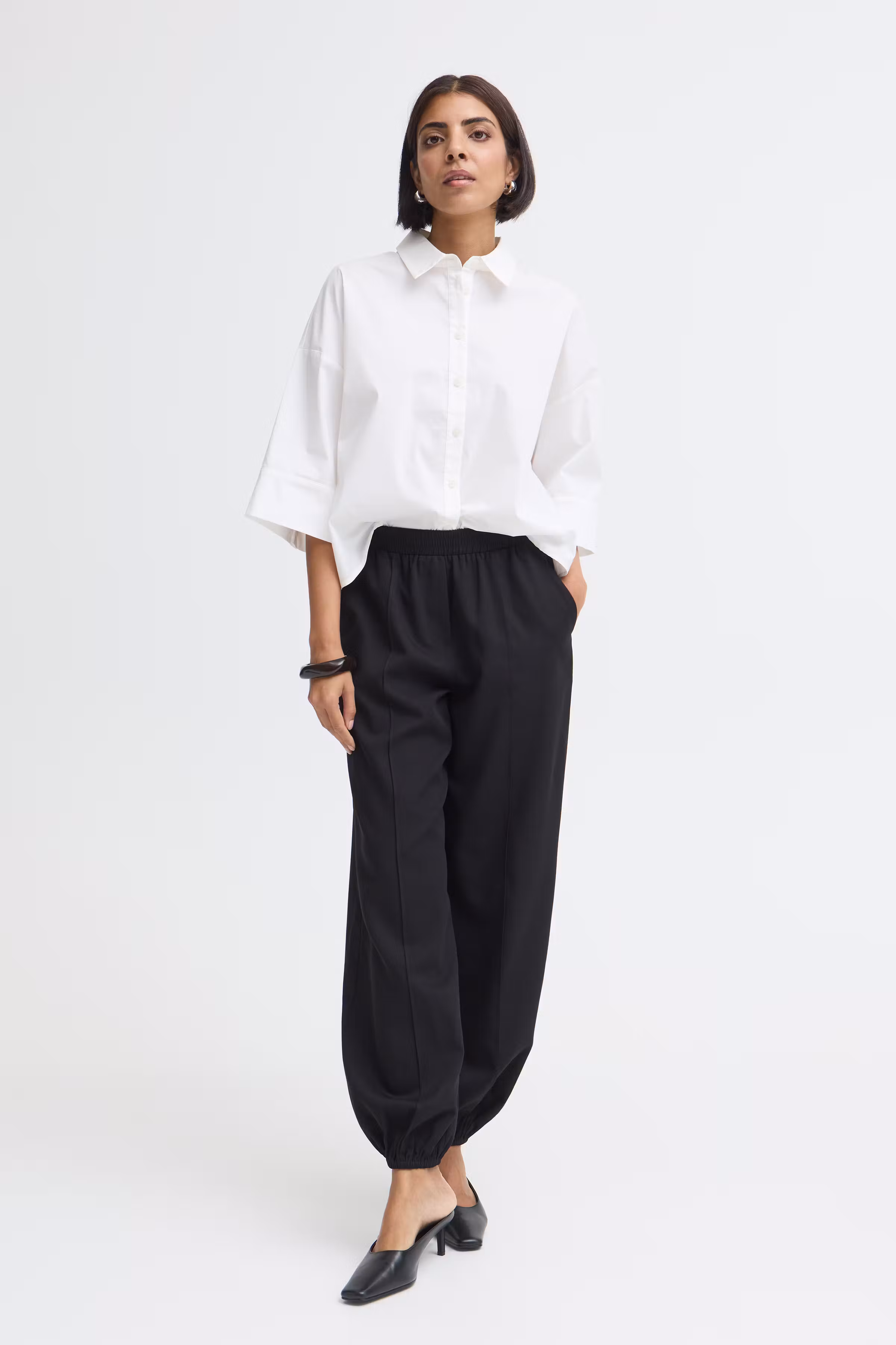 FRNALIA Hose LOOKBOOK FRONT 20618513-194008
