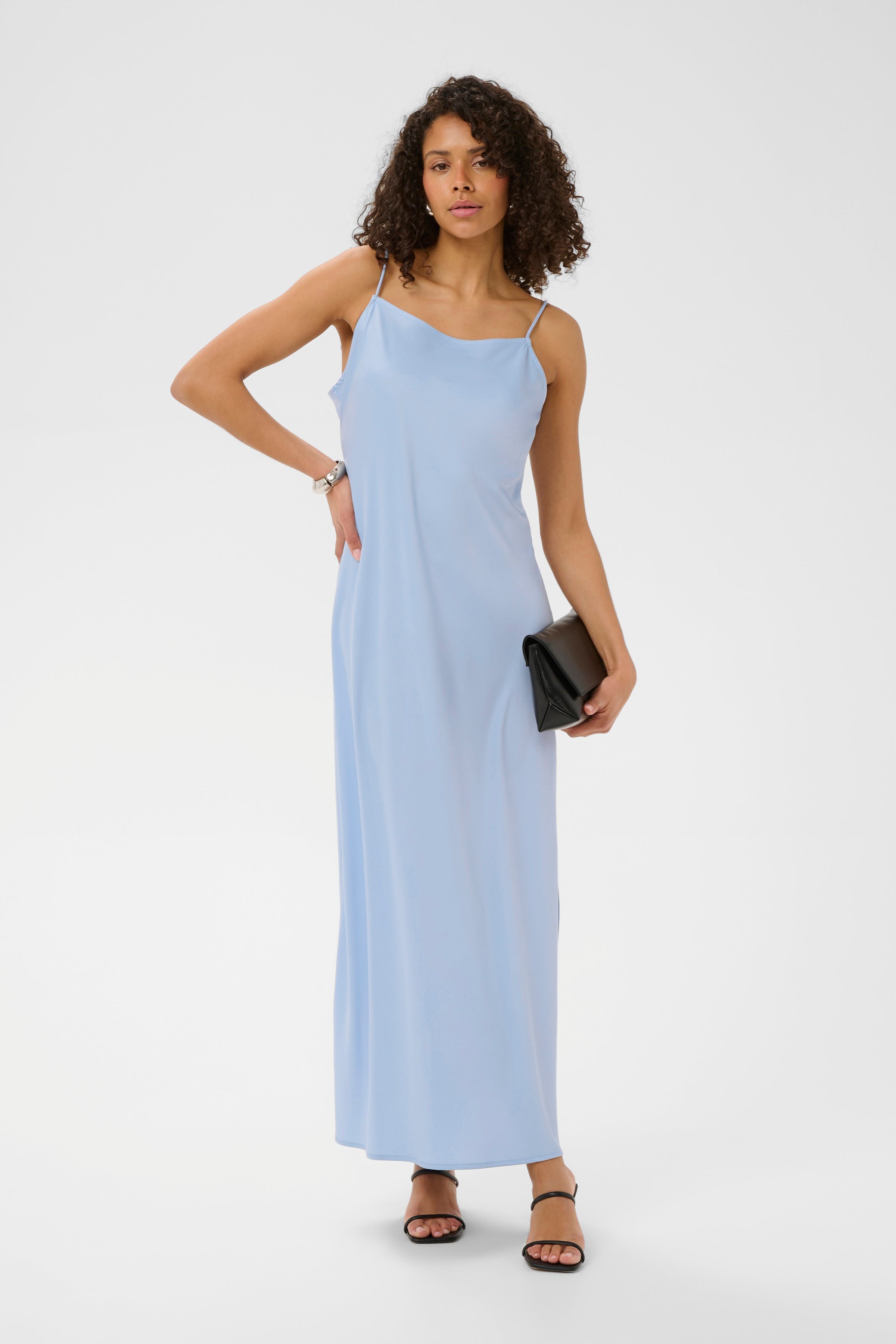 KAsadie Dress LOOKBOOK FRONT 10512161-109884