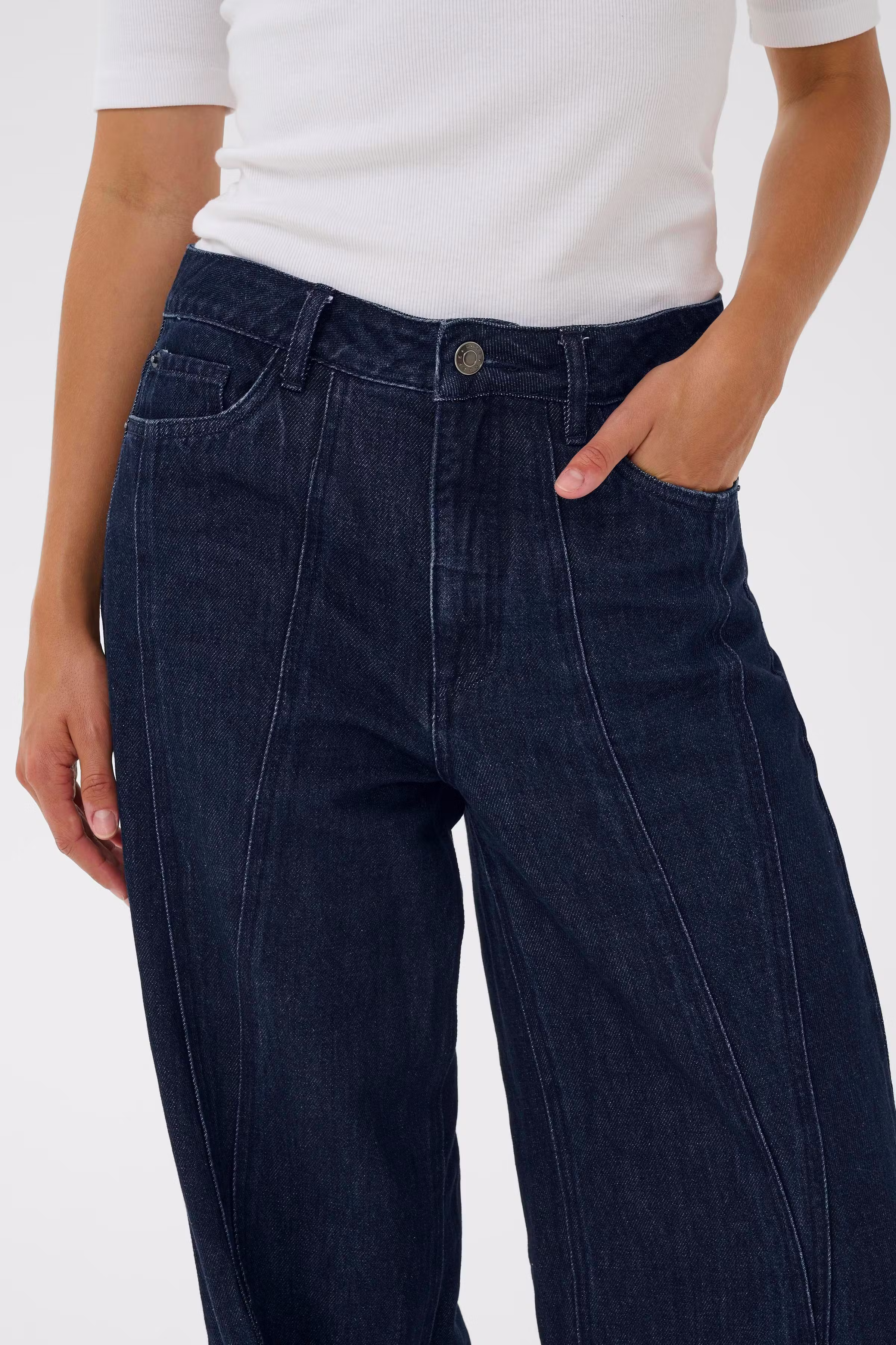 KAeloise Jeans LOOKBOOK DETAIL 10510617-108254