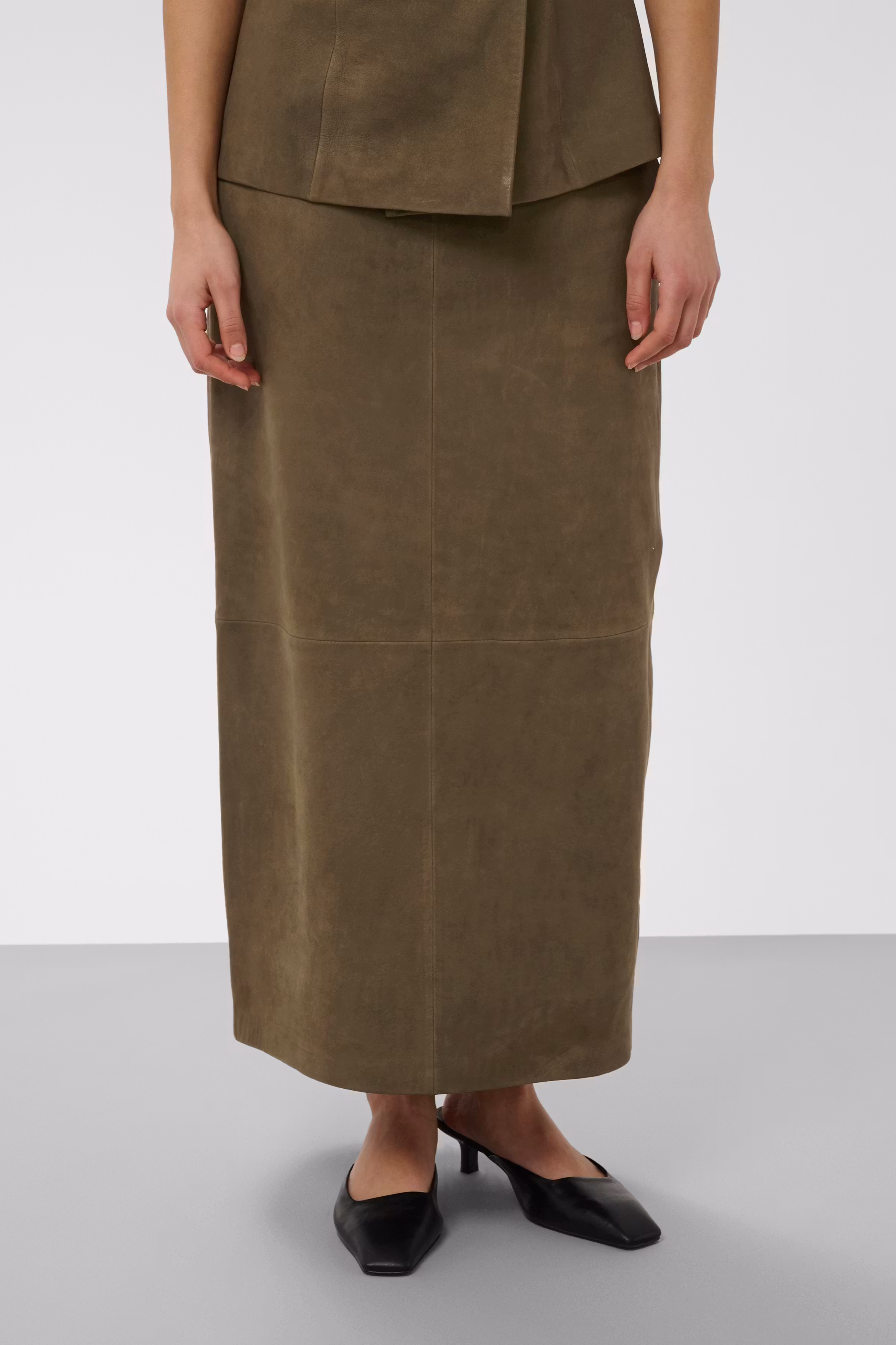 SLParvati Nederdel LOOKBOOK FRONT 30409317-190618
